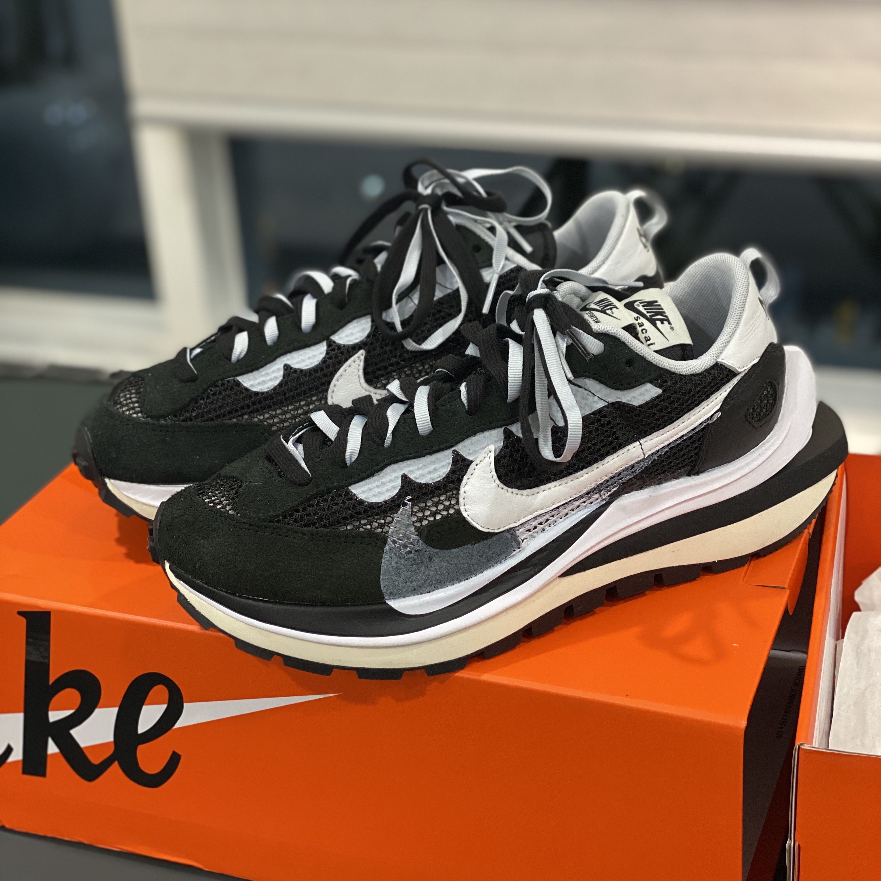 Nike x Sacai VaporWaffle Black White, Nike SB Dunk Low Pro Court Purple 착용 스타일 - 4