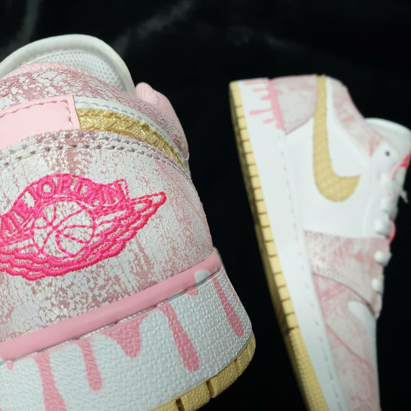 (GS) Jordan 1 Low SE Pale Vanilla 착용 스타일 - 5