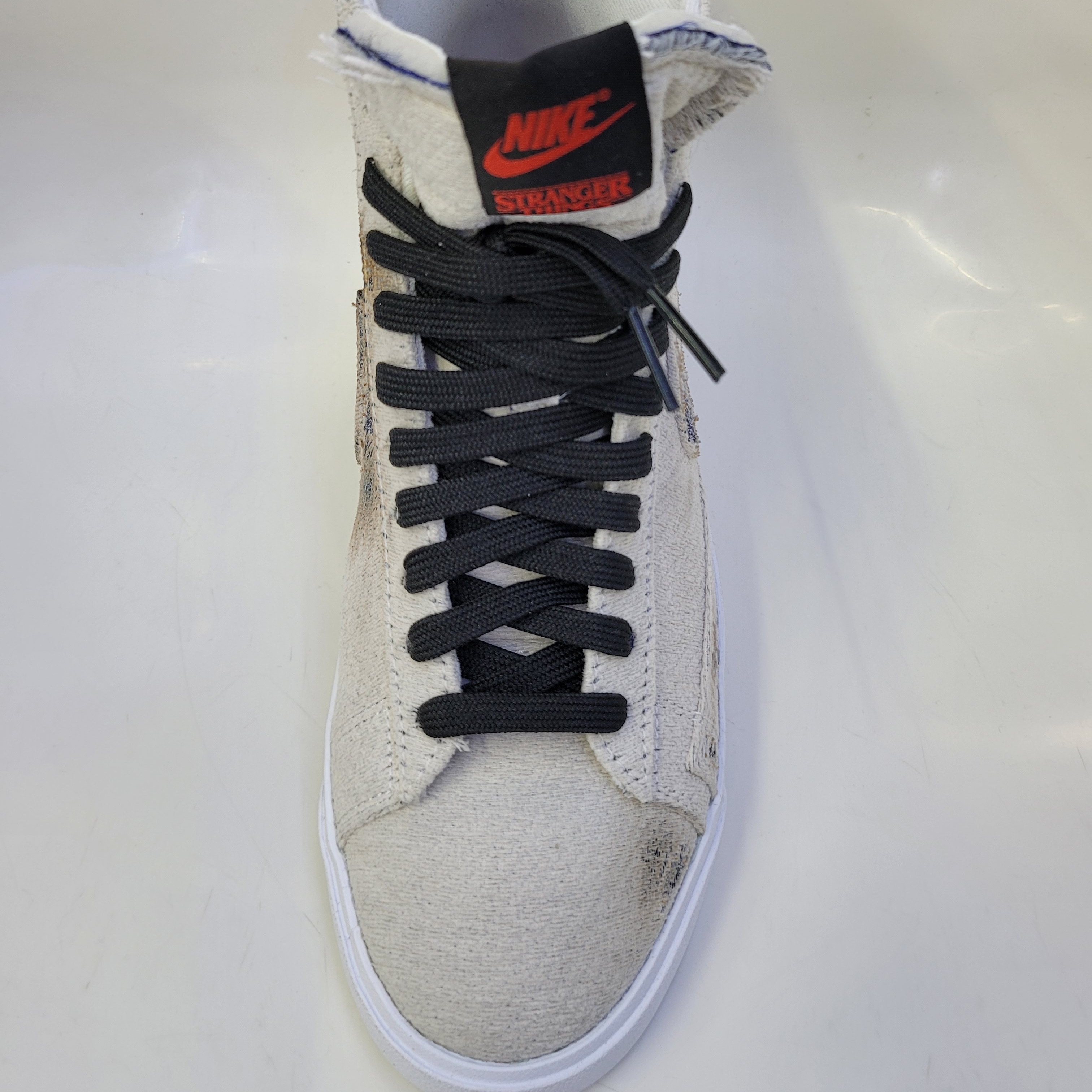 Nike x Stranger Things Blazer Mid Sail Upside Down Pack 착용 스타일 - 4