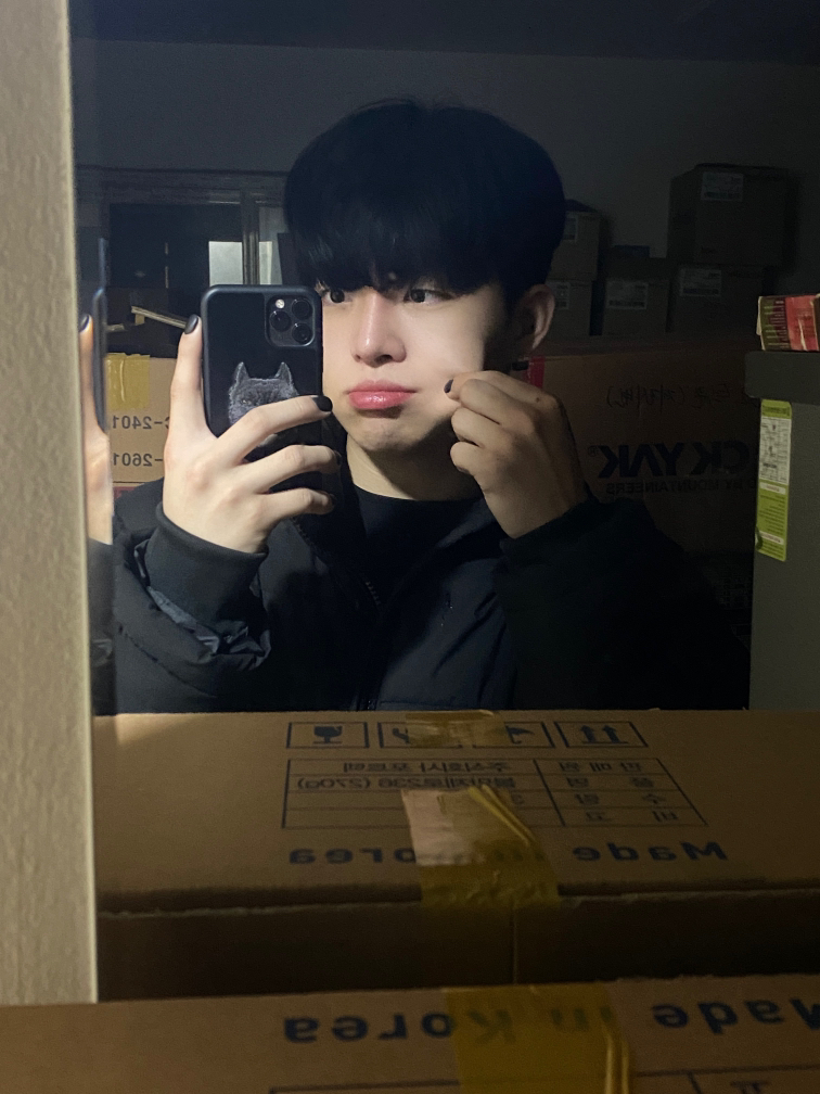 KREAM 프로필 이미지