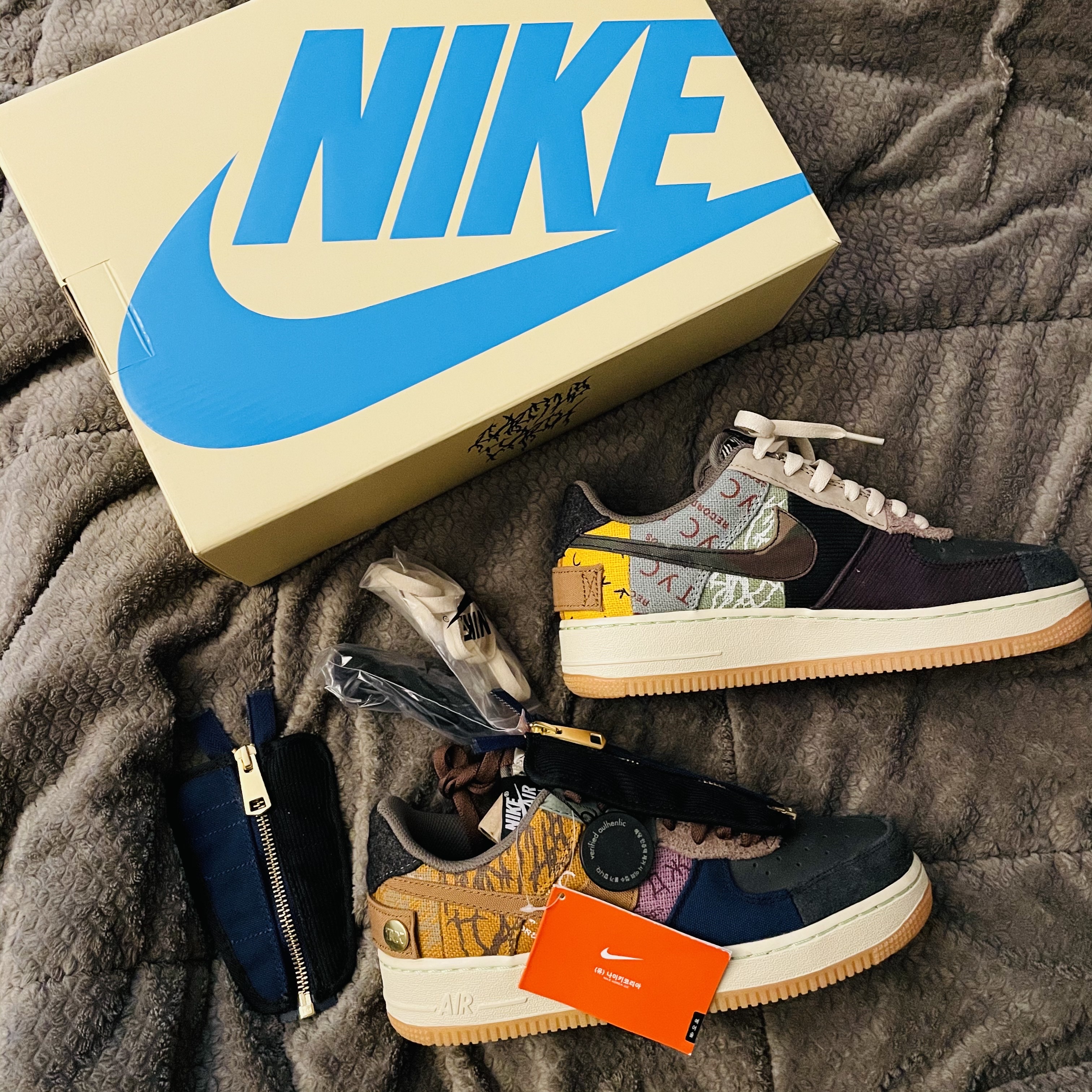 Nike x Travis Scott Air Force 1 Low Cactus Jack 착용 스타일