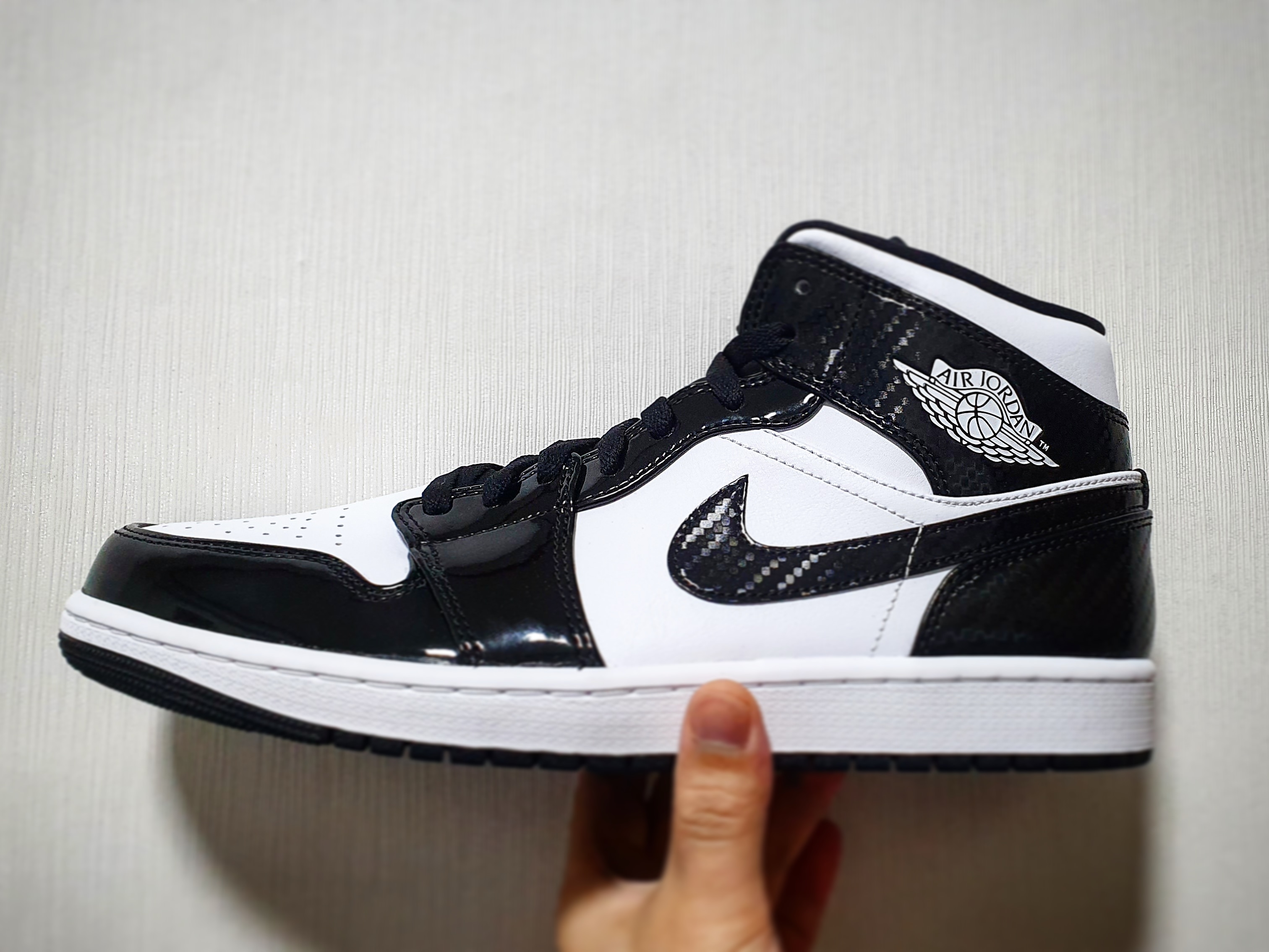 Jordan 1 Mid SE ASW Black 착용 스타일