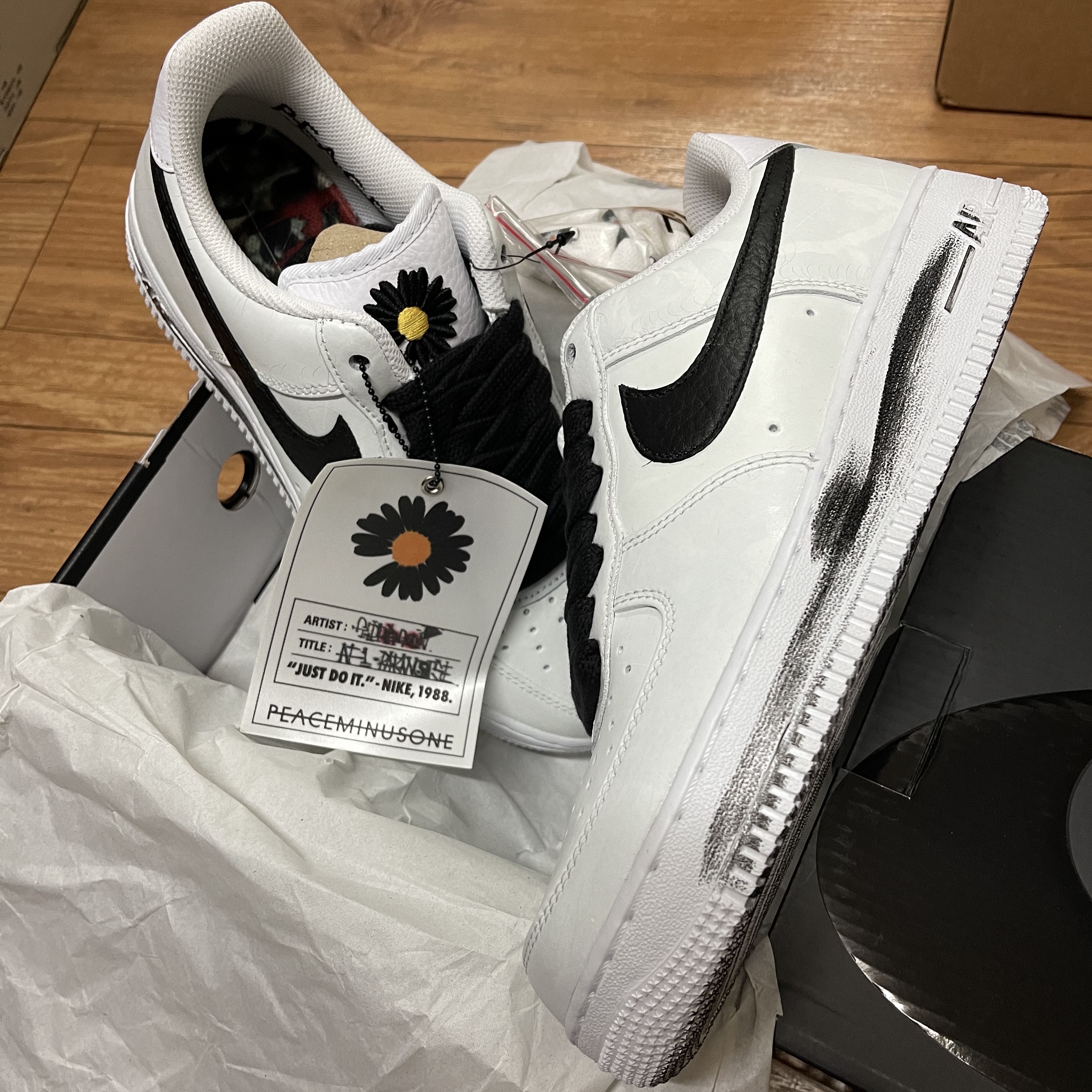 Nike x Peaceminusone Air Force 1 Low Para-Noise 2.0 착용 스타일