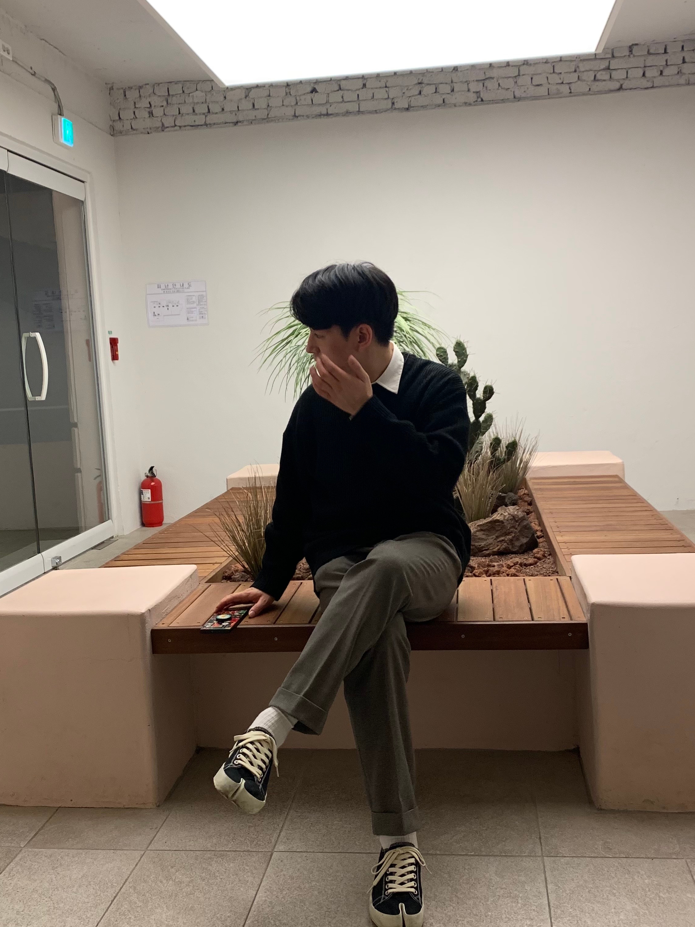Maison Margiela Tabi Low Black 착용 스타일 - 1