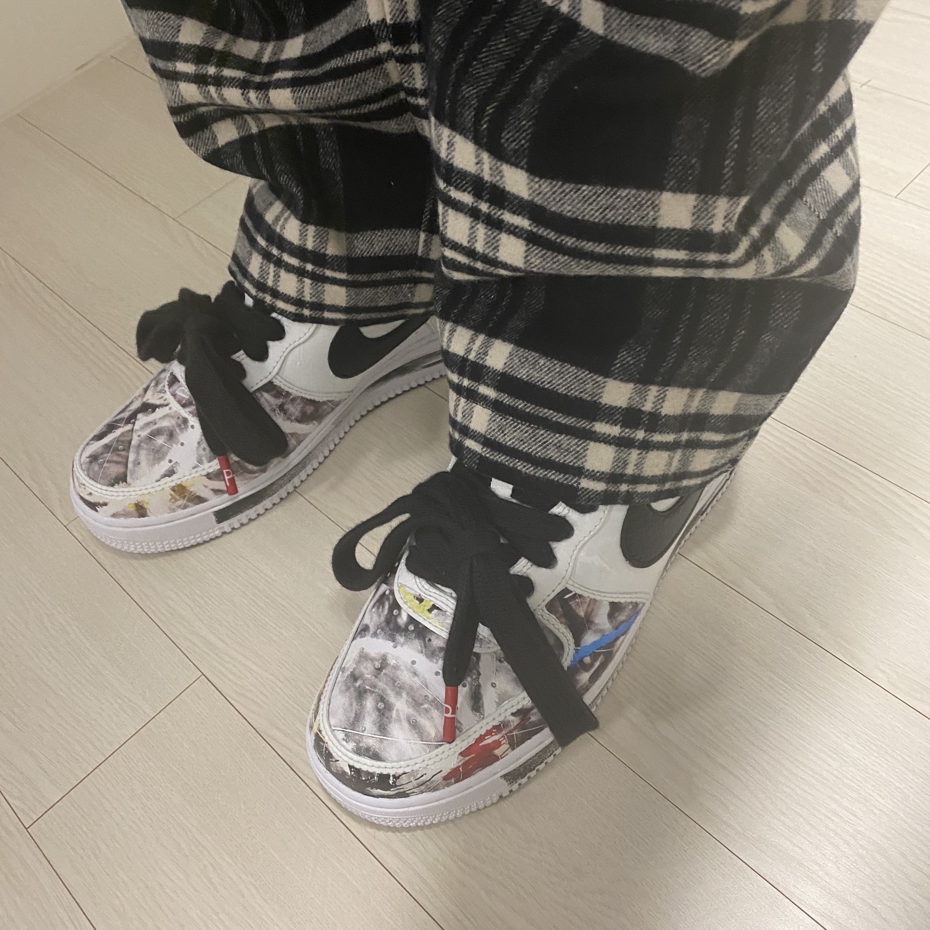 Nike x Peaceminusone Air Force 1 Low Para-Noise 2.0 착용 스타일