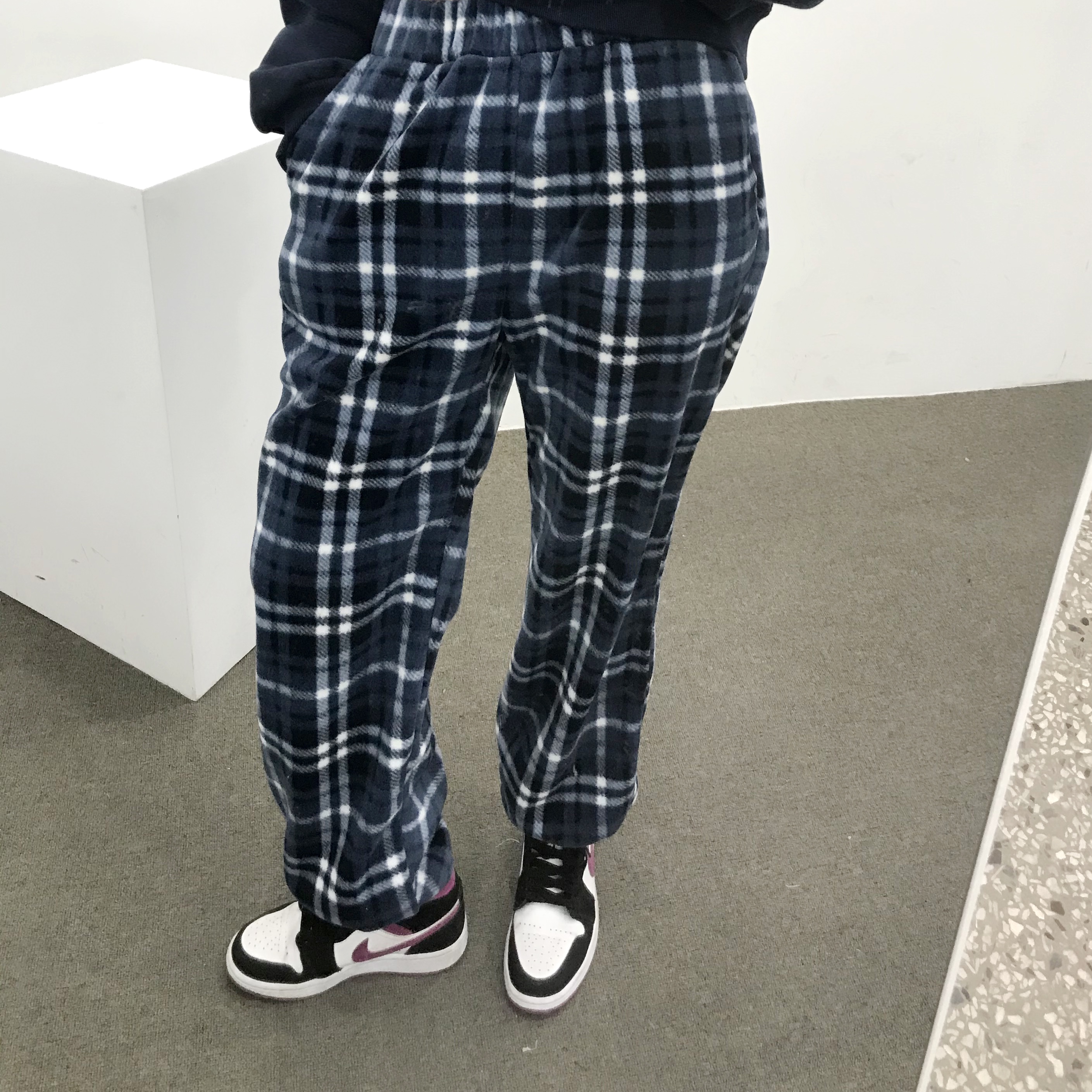 (W) Jordan 1 Mid Cactus Flower 착용 스타일 - 2