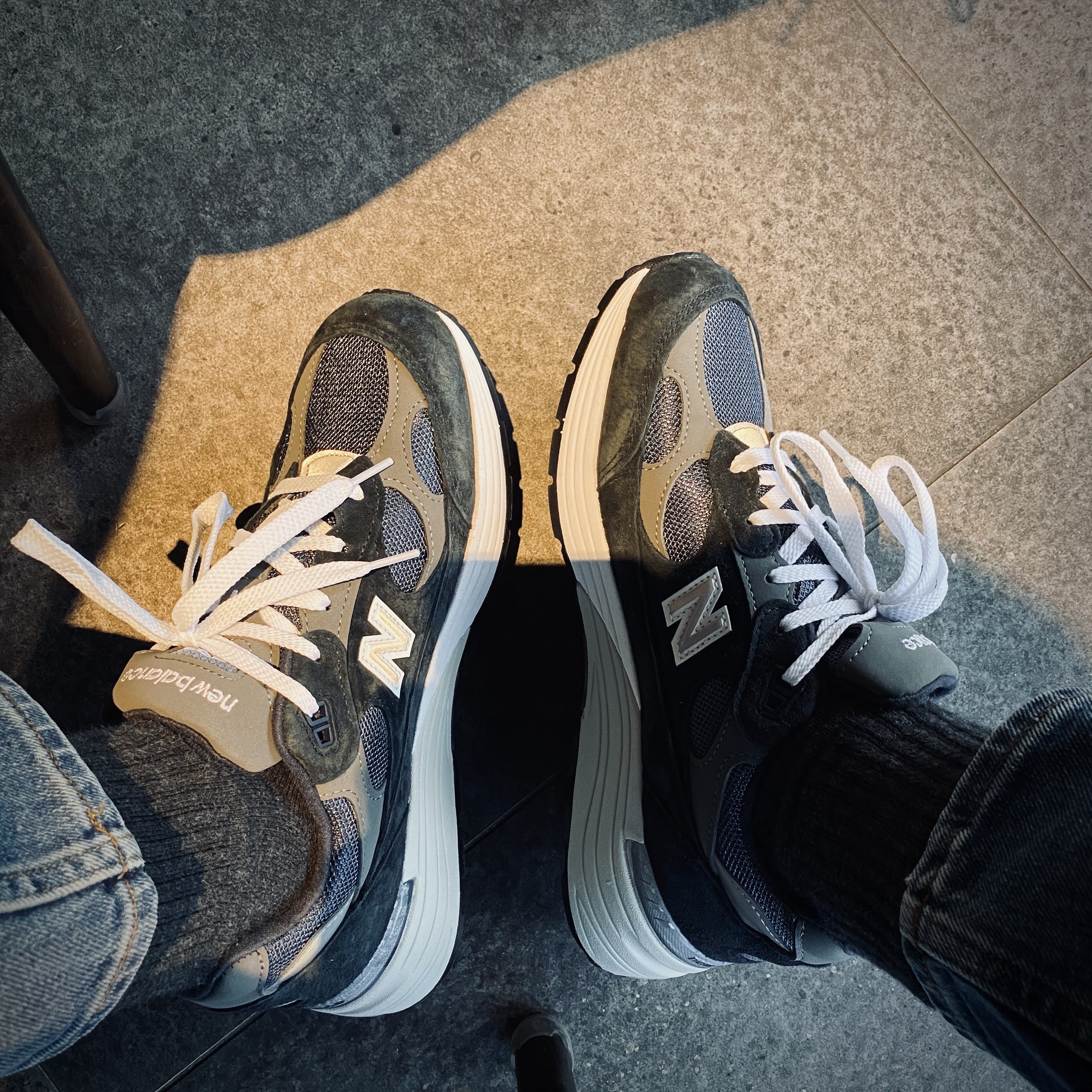 New Balance 992 Made in USA Navy 착용 스타일
