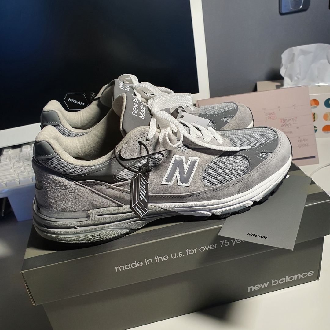 New Balance 993 Made in USA Grey - D Standard 착용 스타일