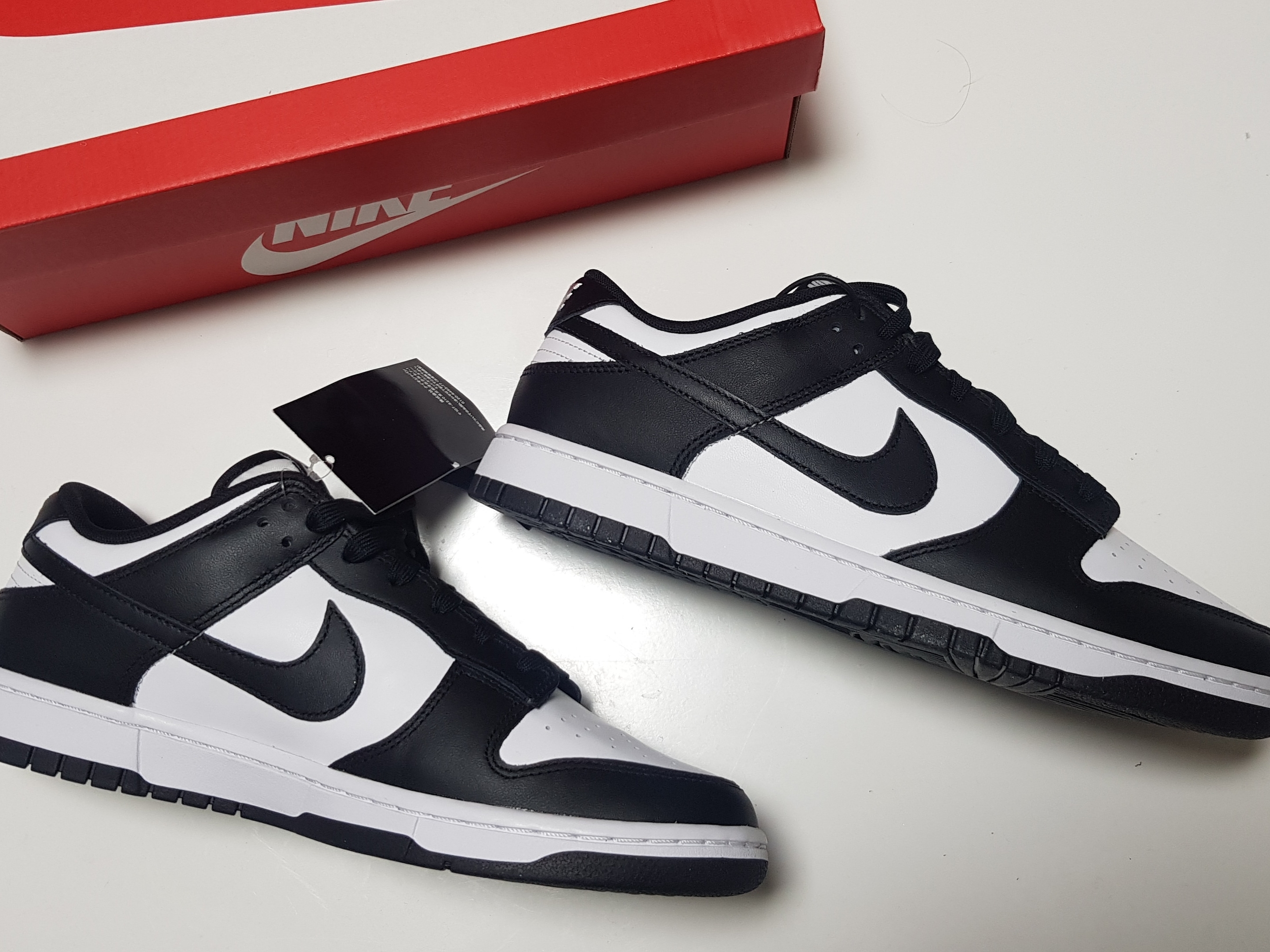 Nike Dunk Low Retro Black 착용 스타일
