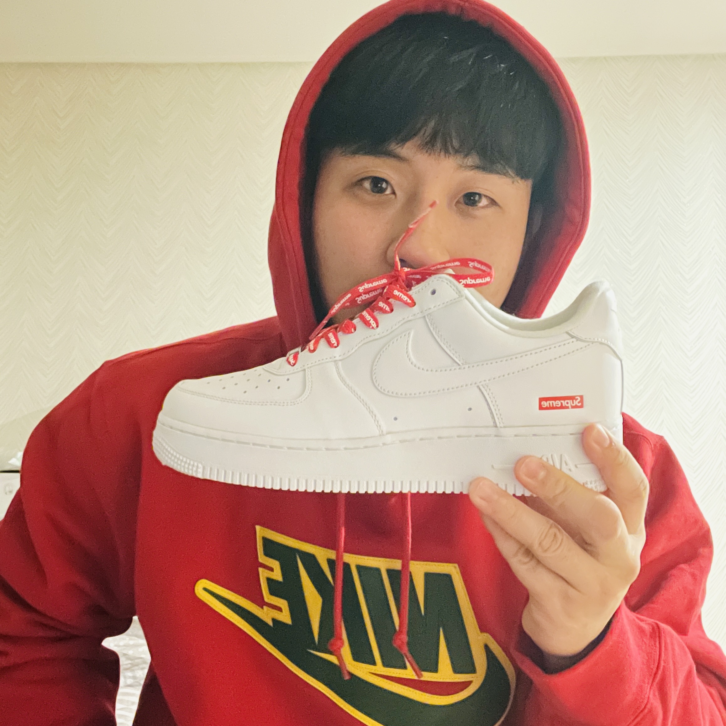 Nike x Supreme Air Force 1 Low White, Supreme x Nike Leather Applique Hooded Sweatshirt Red - 19FW 착용 스타일