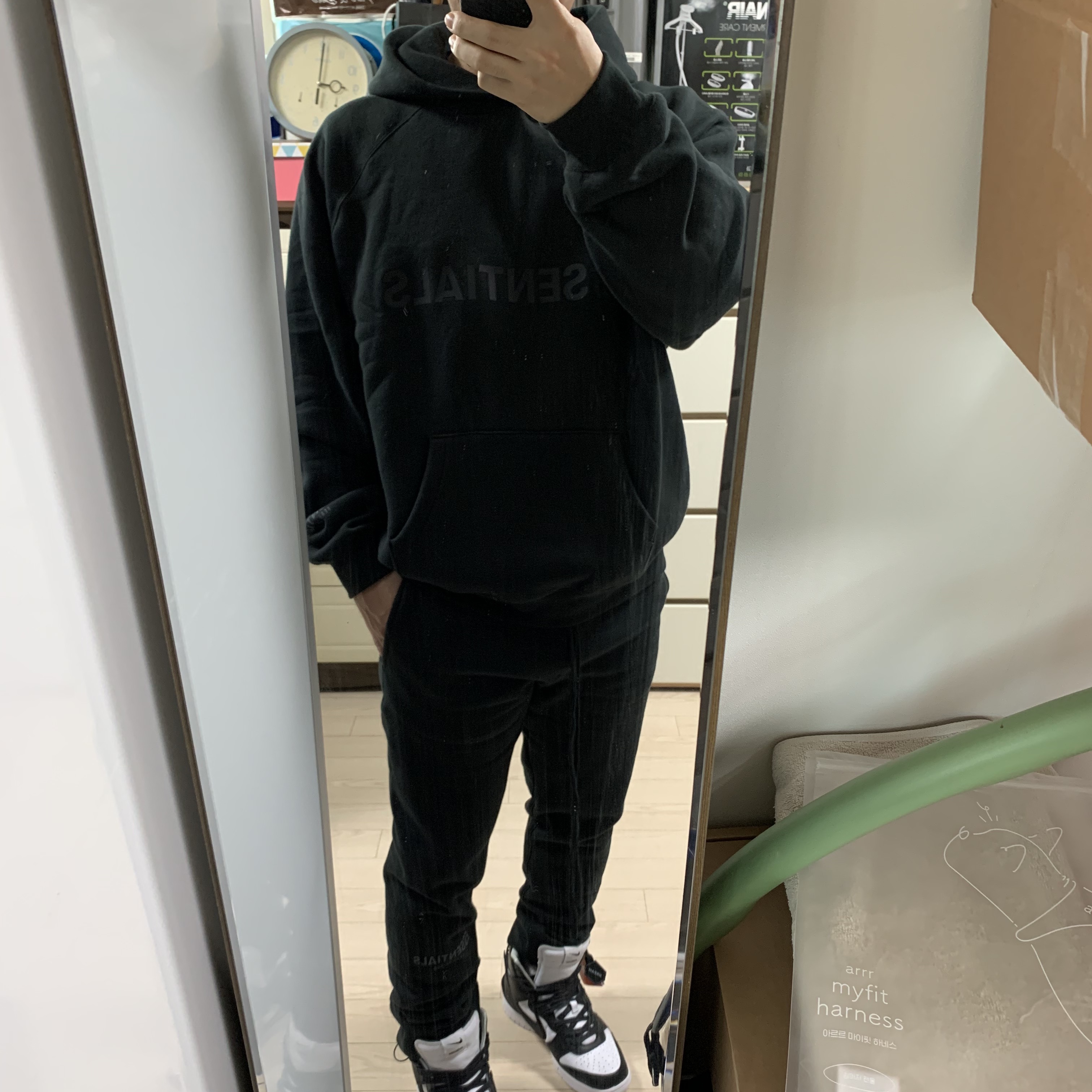 Essentials 3D Silicon Applique Pullover Hoodie Dark Slate/Black 2020 착용 스타일 - 2
