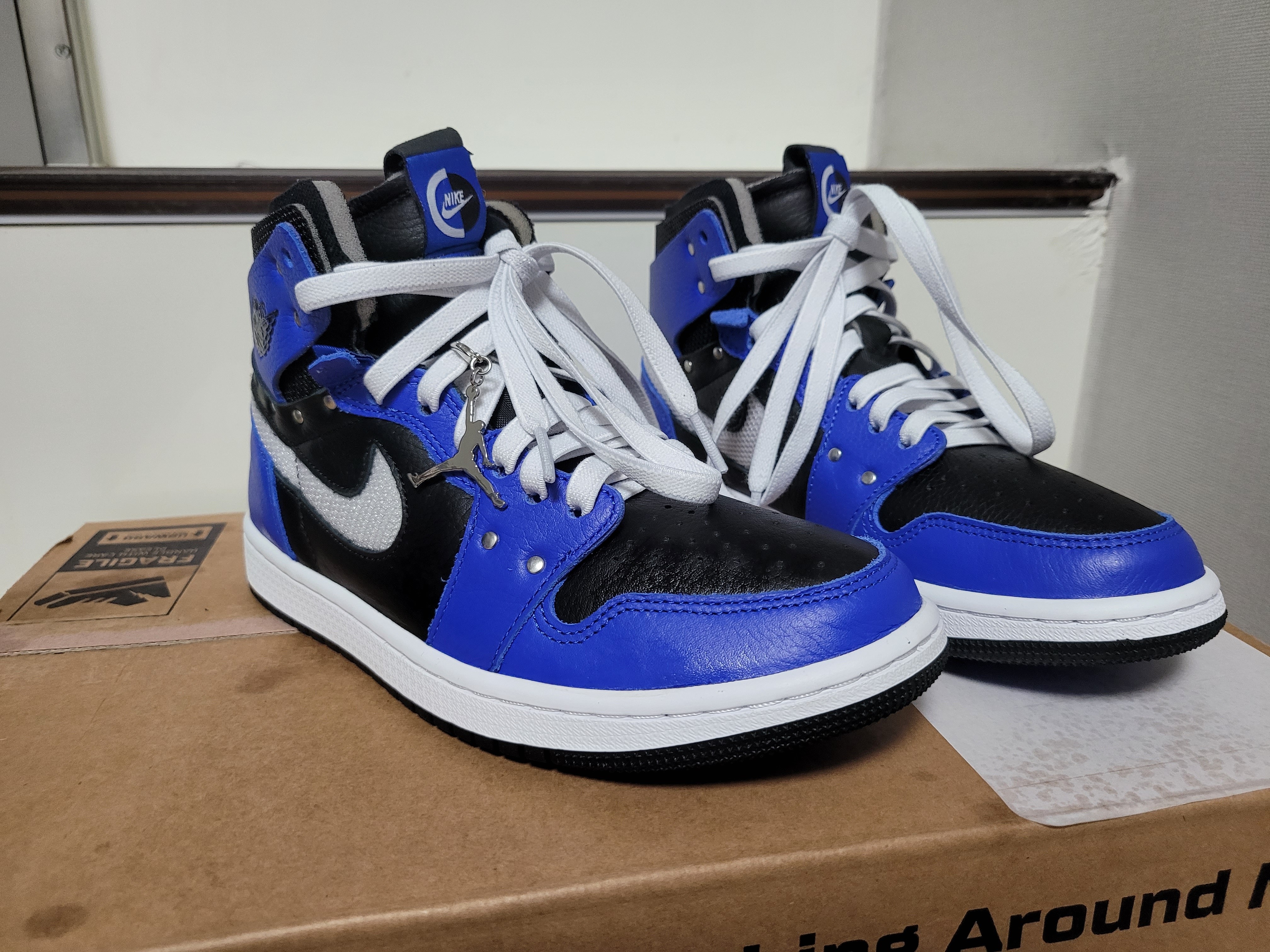 (W) Jordan 1 Zoom Air CMFT SE Sisterhood 착용 스타일 - 1