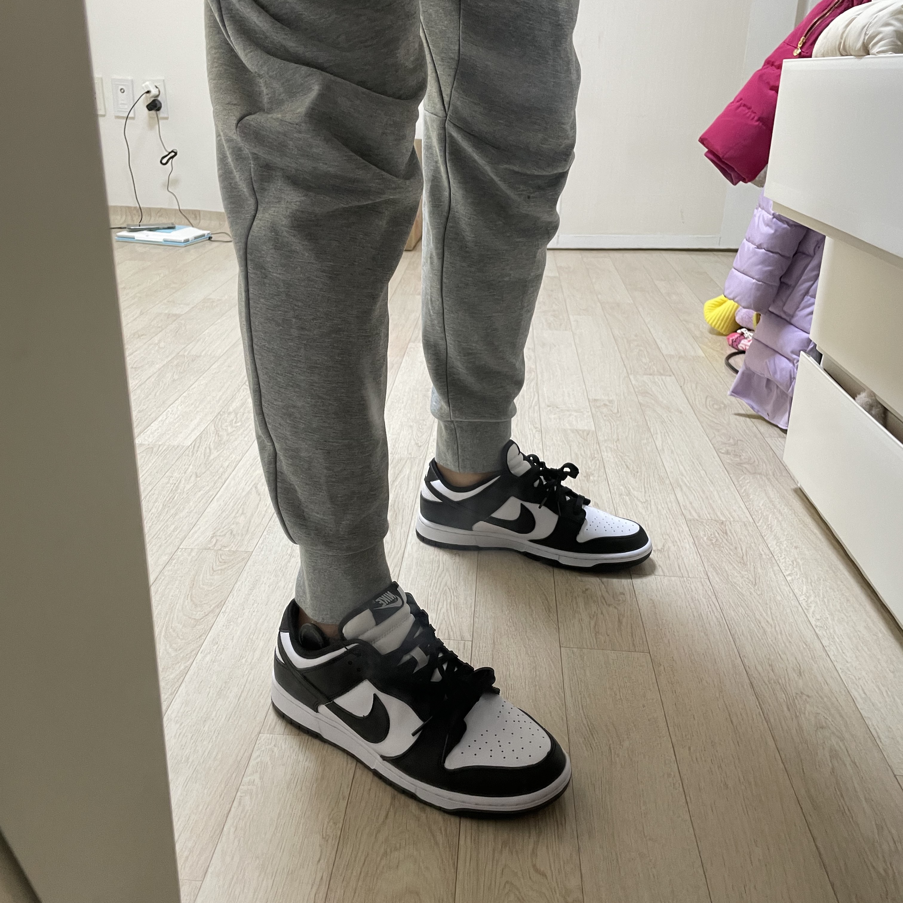 Nike Dunk Low Retro Black 착용 스타일 - 1