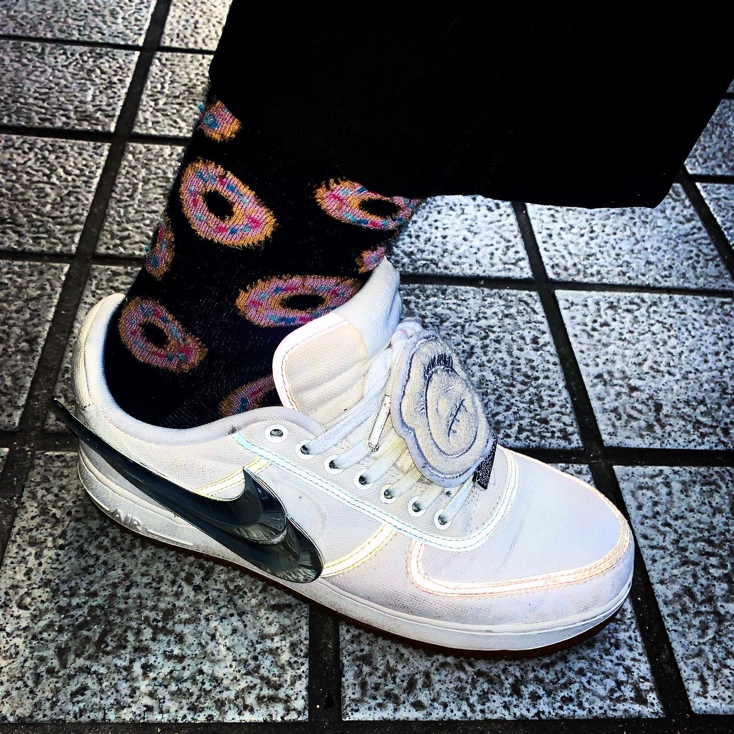 Nike x Travis Scott Air Force 1 Low White 착용 스타일