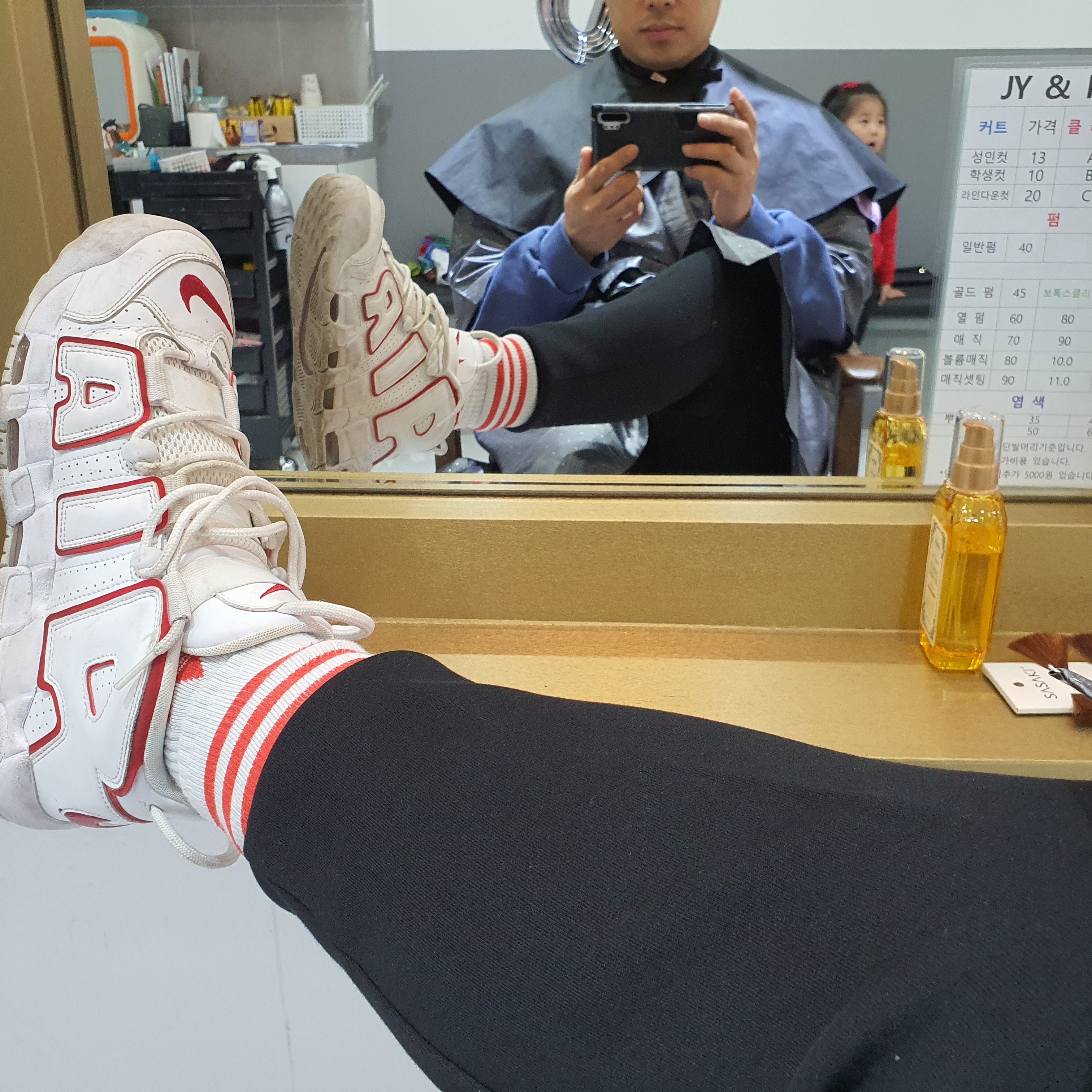 Nike Air More Uptempo White Varsity Red 2018 착용 스타일