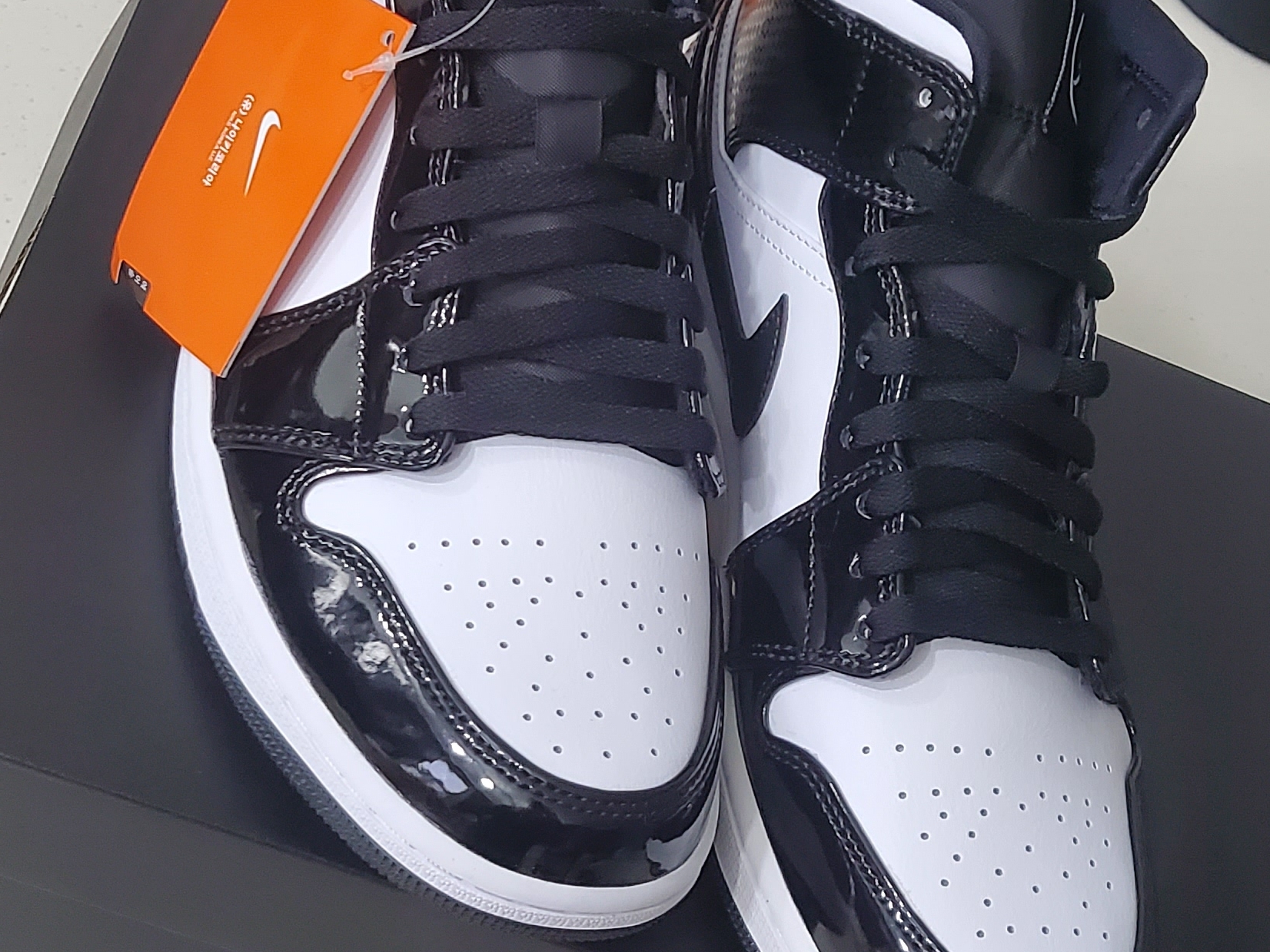 Jordan 1 Mid SE ASW Black 착용 스타일 - 1