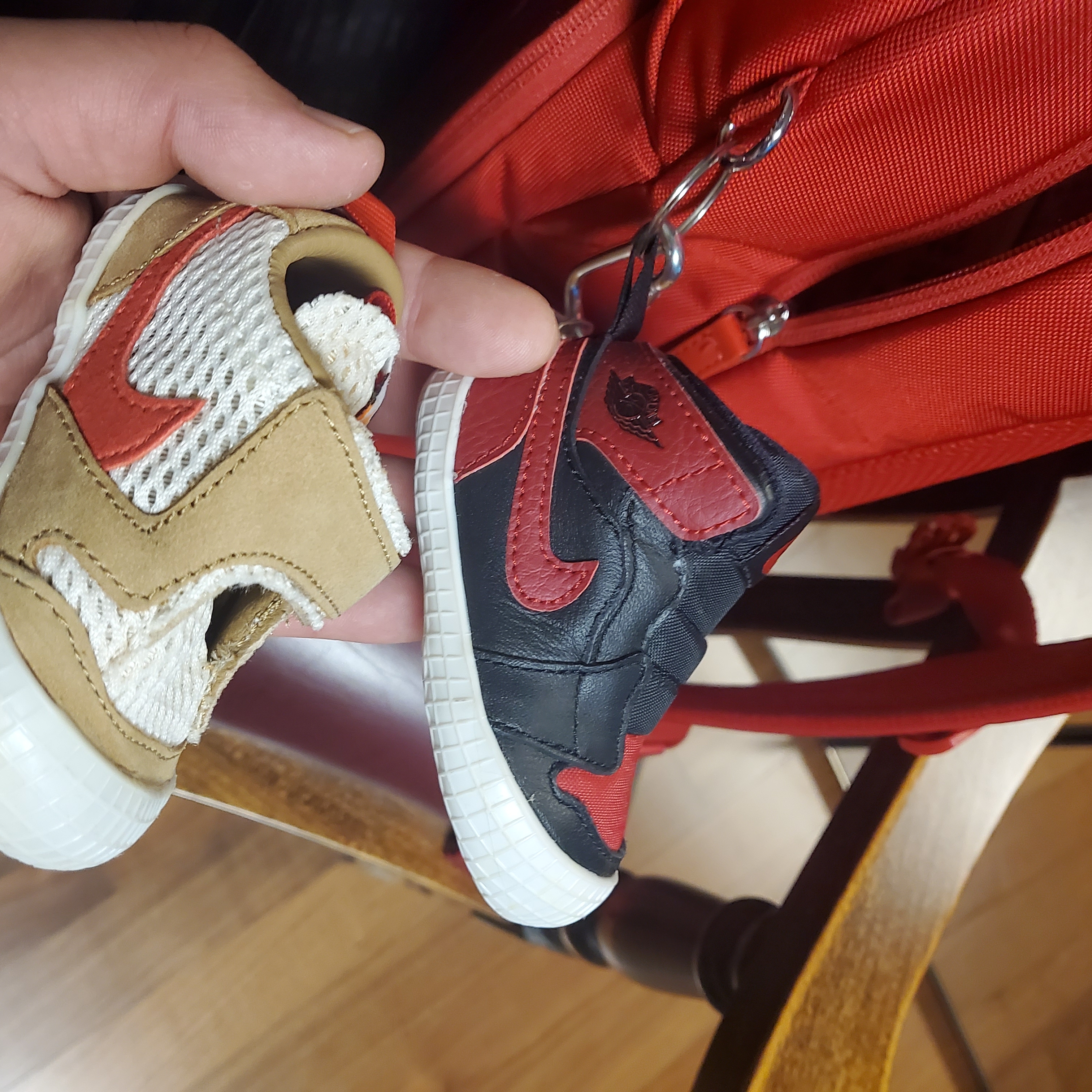 (CB) Nike x Tom Sachs Mars Yard, (CB) Jordan 1 Crib Bootie Bred 착용 스타일