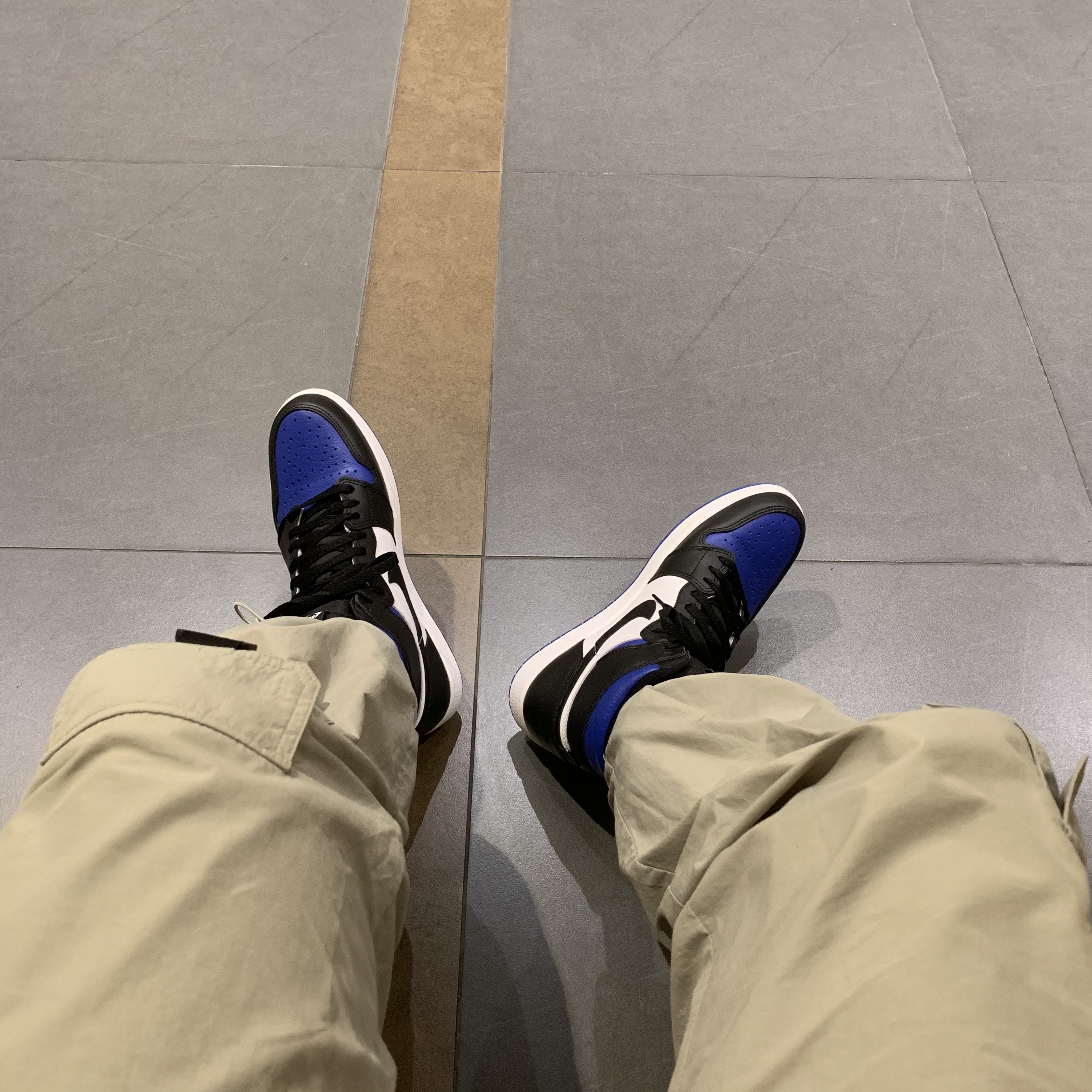 Jordan 1 Retro High OG Royal Toe 착용 스타일