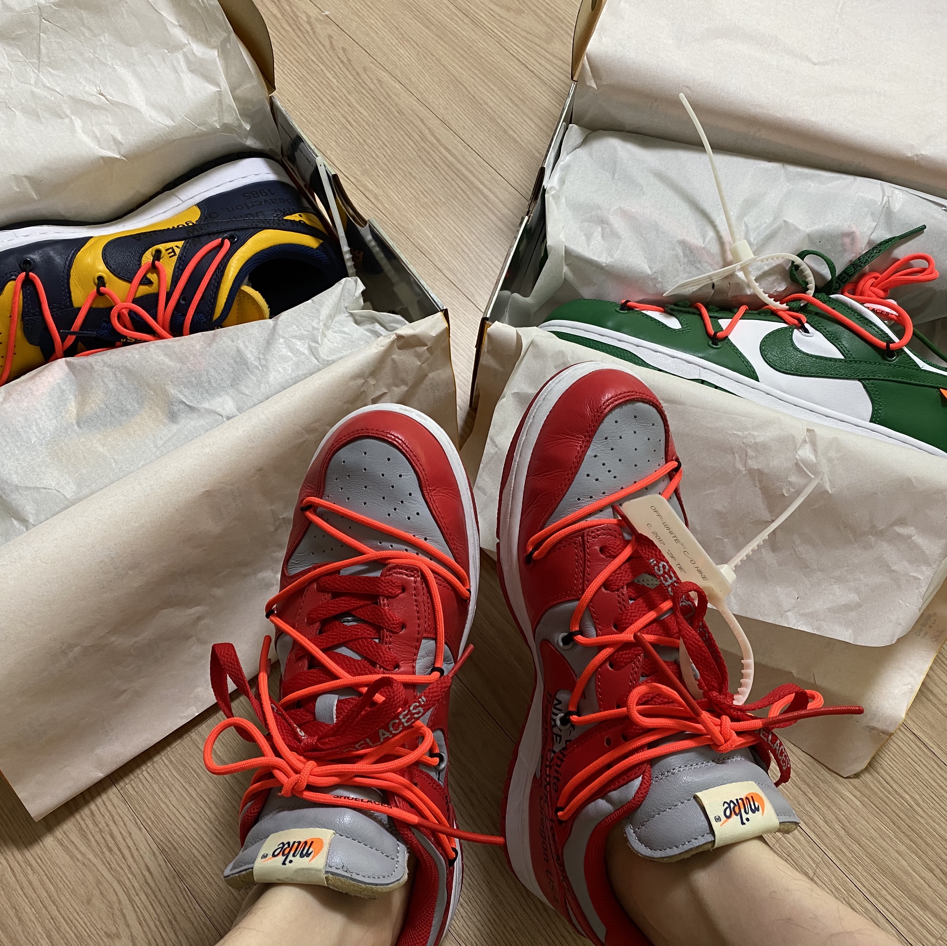 Nike x Off-White Dunk Low University Red, Nike x Off-White Dunk Low University Gold Midnight Navy 착용 스타일