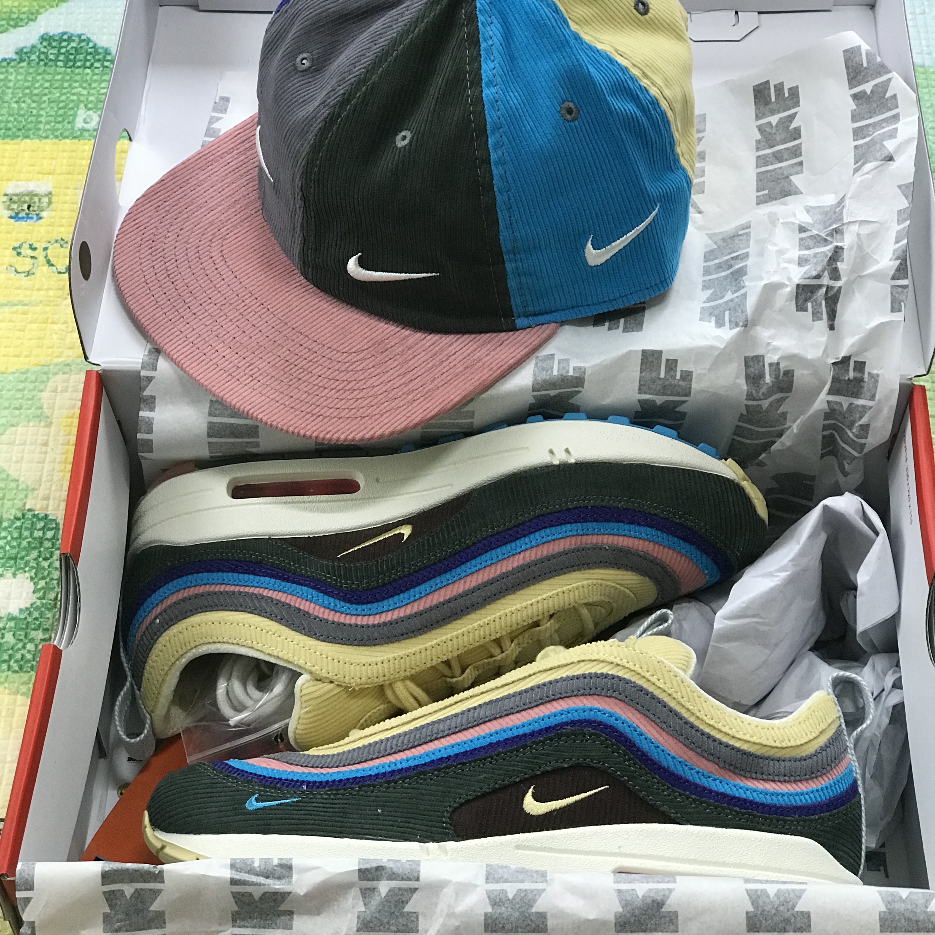 Nike x Sean Wotherspoon Air Max 1/97 착용 스타일 - 1