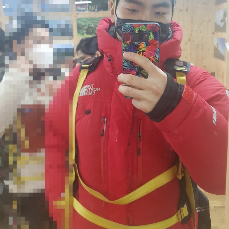Jordan 11 Retro Win Like 96 Gym Red 착용 스타일 - 3