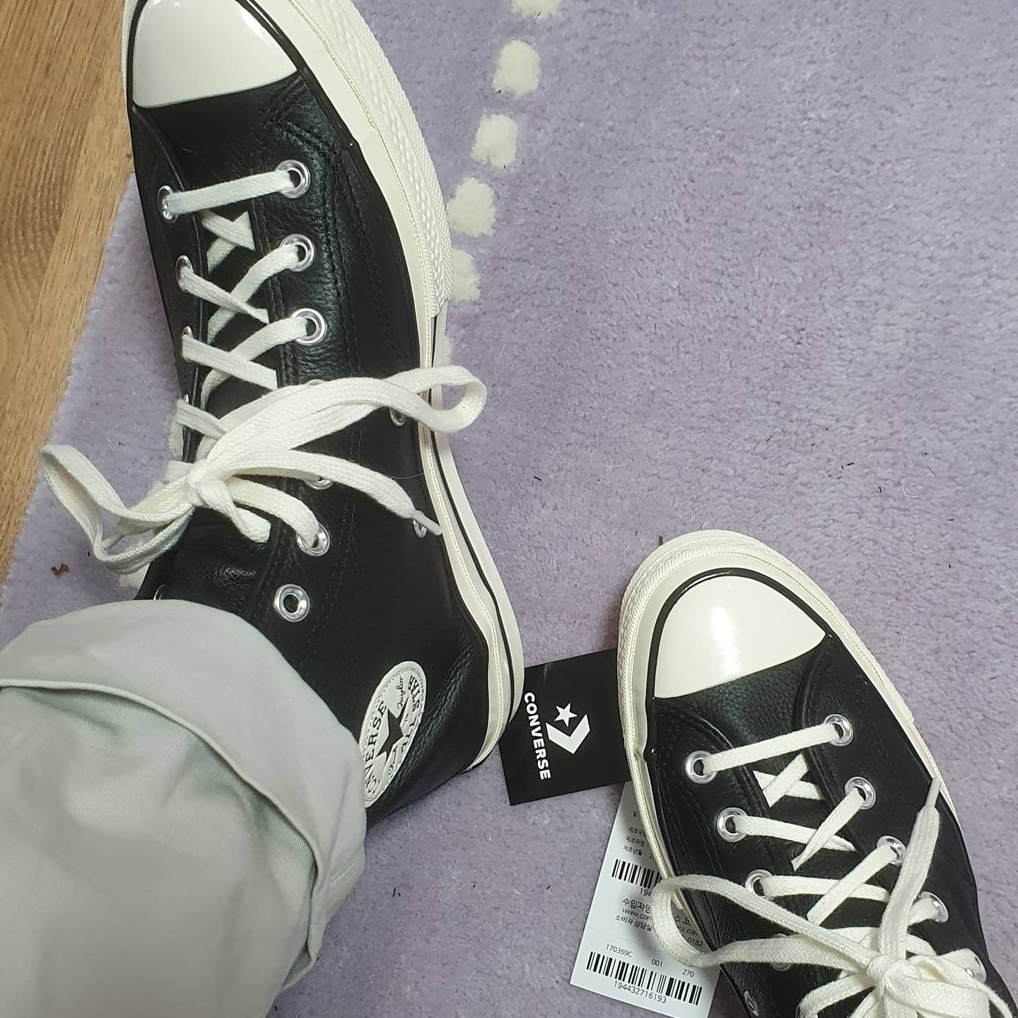 Converse Chuck 70 Hi Black 착용 스타일 - 2
