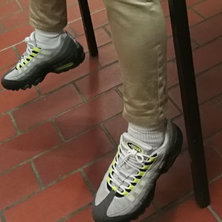 Nike Air Max 95 OG Neon Yellow 2020 착용 스타일