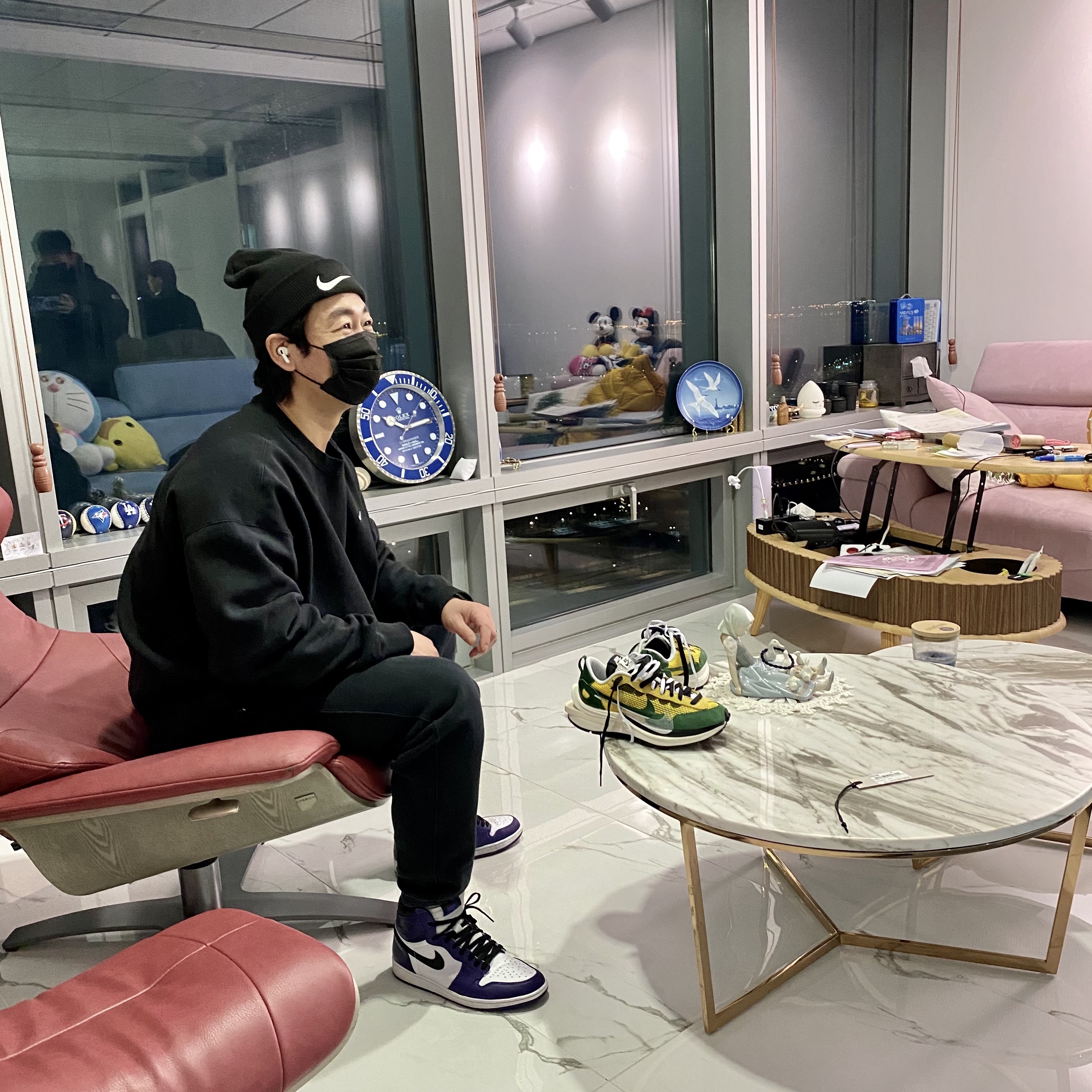 Jordan 1 Retro High OG Court Purple 2020, Nike x Sacai VaporWaffle Tour Yellow & Gorge Green Sail 착용 스타일 - 1