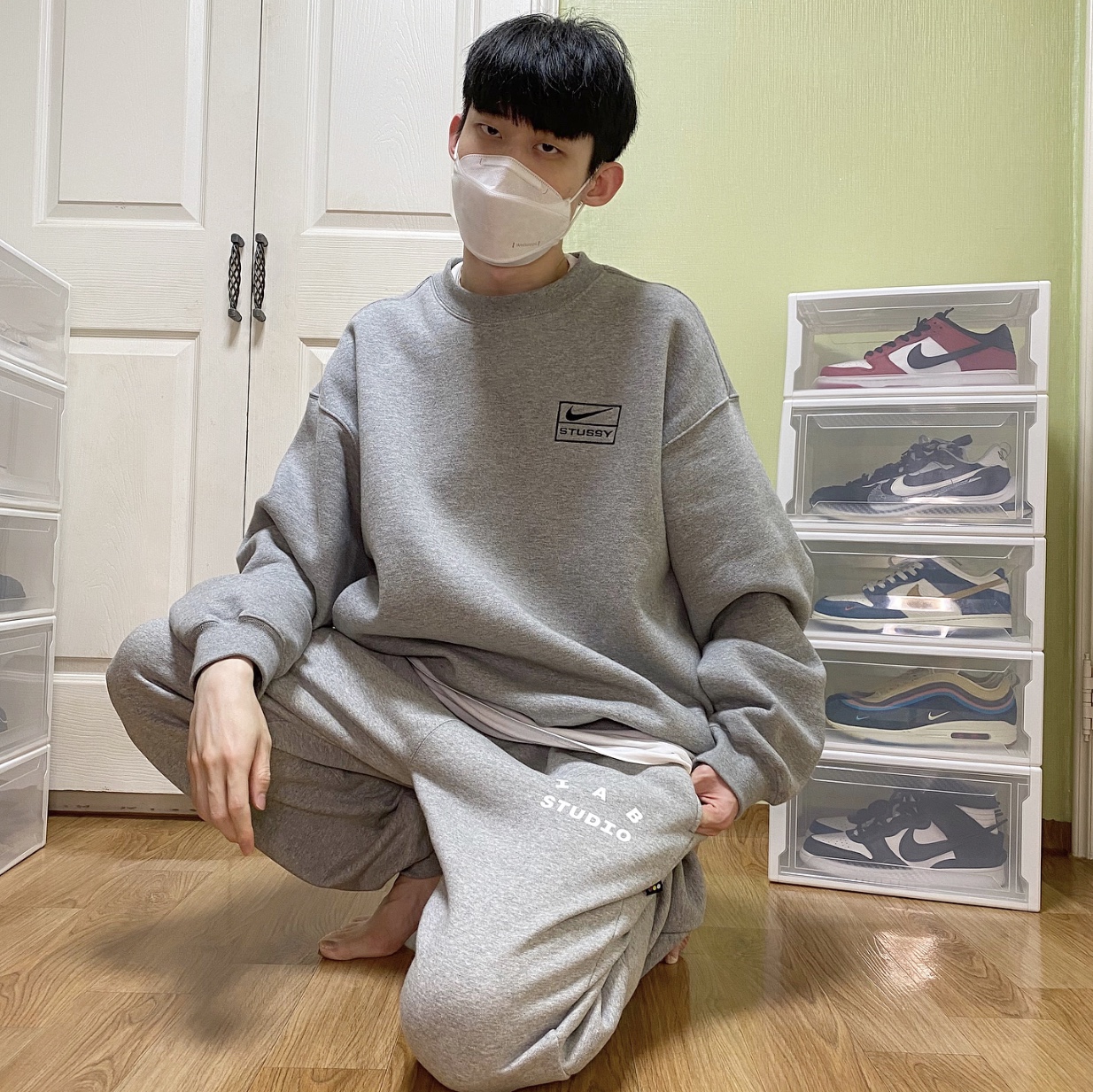 IAB Studio Sweatpants Gray - 21SS, Nike x Stussy NRG BR Crew Fleece Grey 착용 스타일