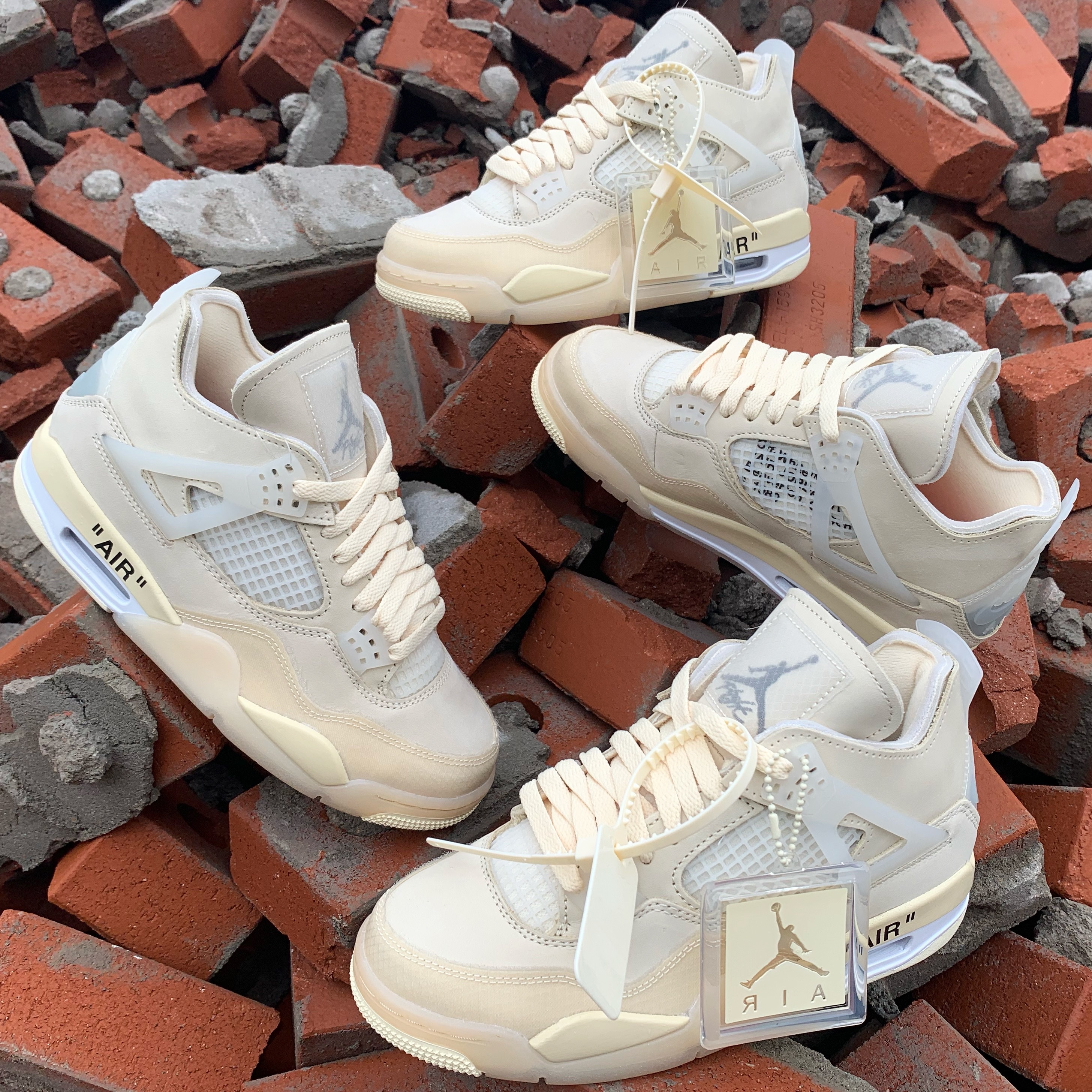 (W) Jordan 4 x Off-White Retro SP Sail 착용 스타일