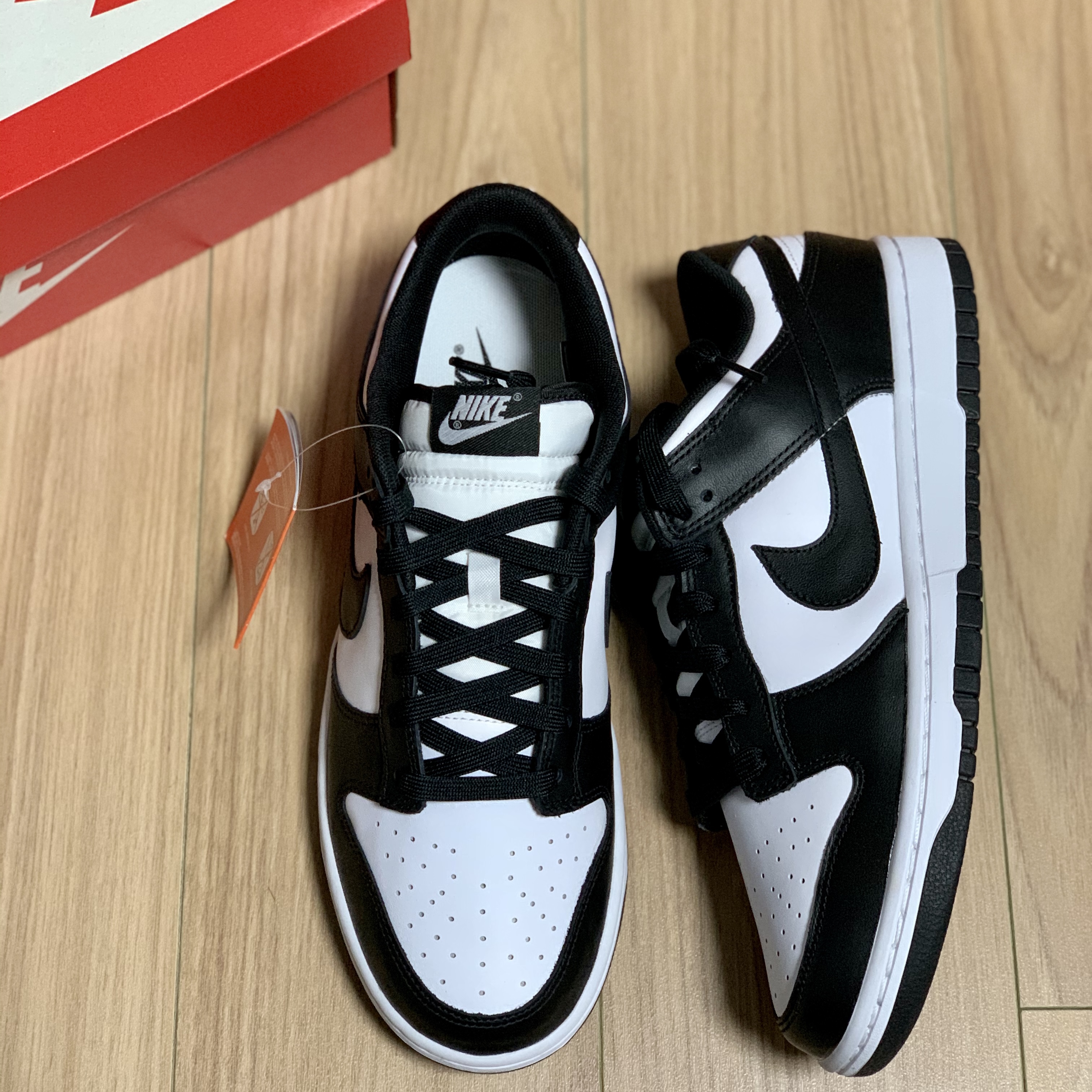 Nike Dunk Low Retro Black 착용 스타일