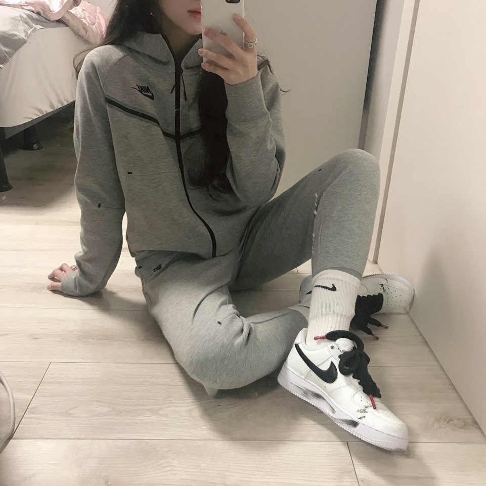 Nike x Peaceminusone Air Force 1 Low Para-Noise 2.0 착용 스타일