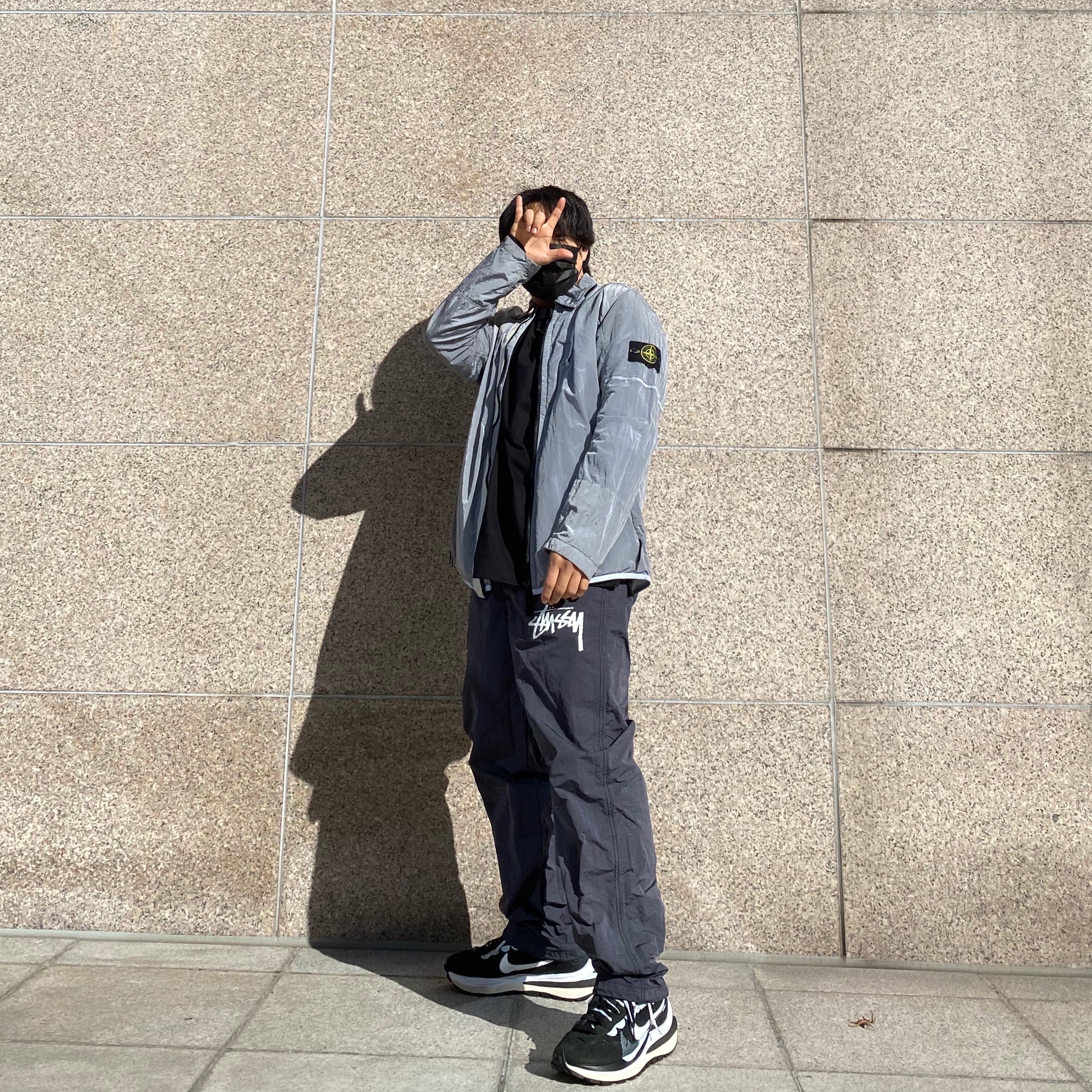 Nike x Stussy Beach Pants Off Noir, Nike x Sacai VaporWaffle Black White 착용 스타일