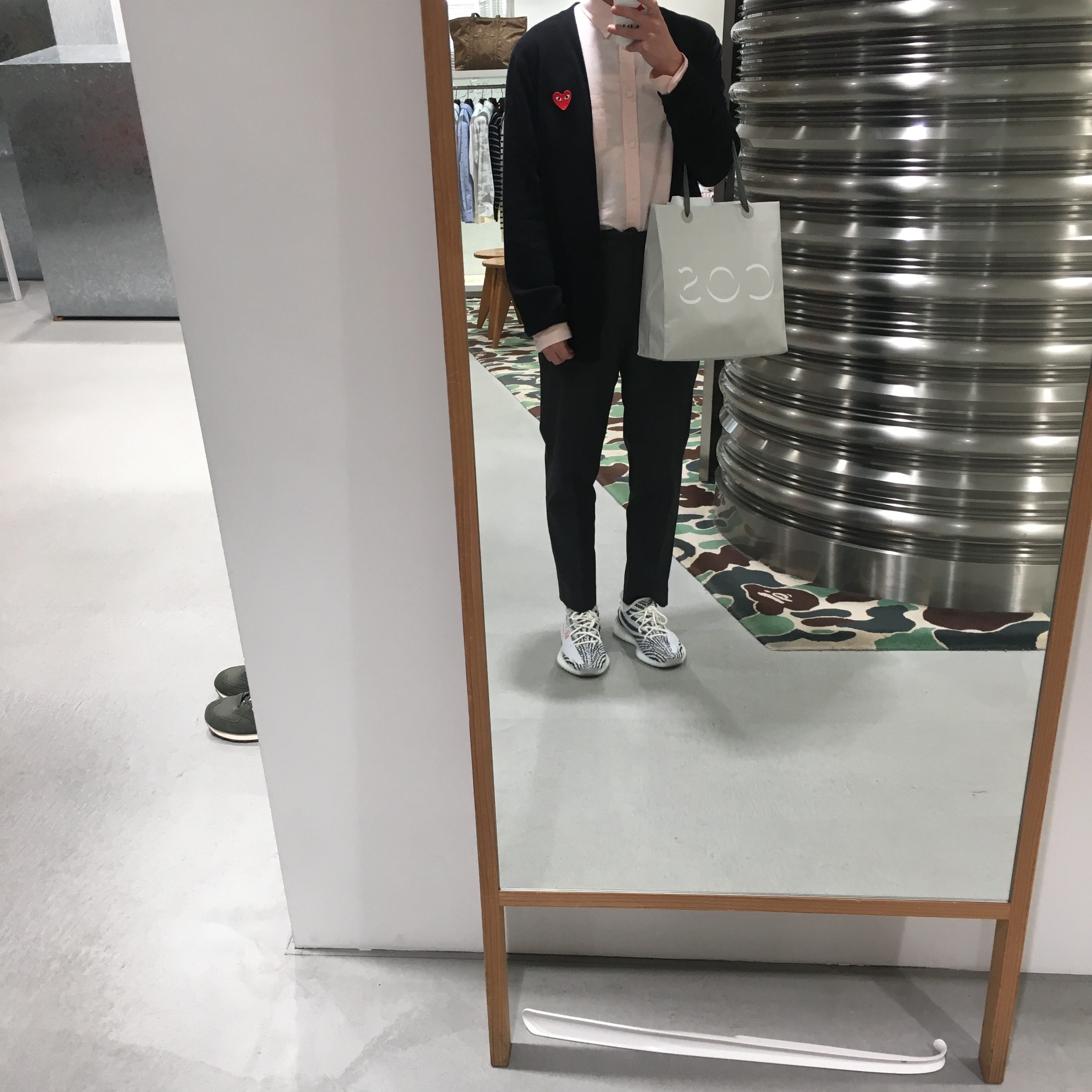 Adidas Yeezy Boost 350 V2 Zebra 2017/2019/2020 착용 스타일