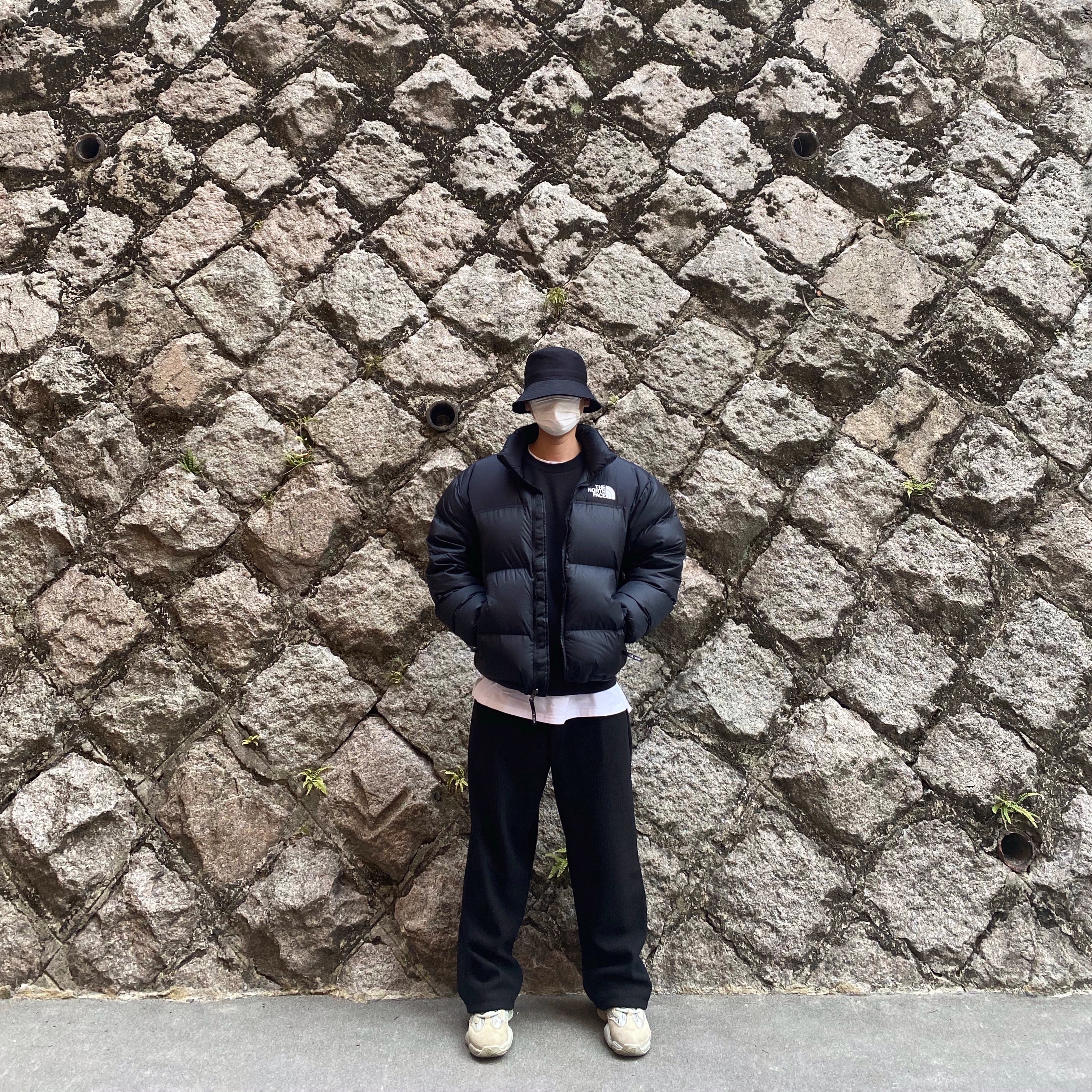 Adidas Yeezy 500 Salt 착용 스타일
