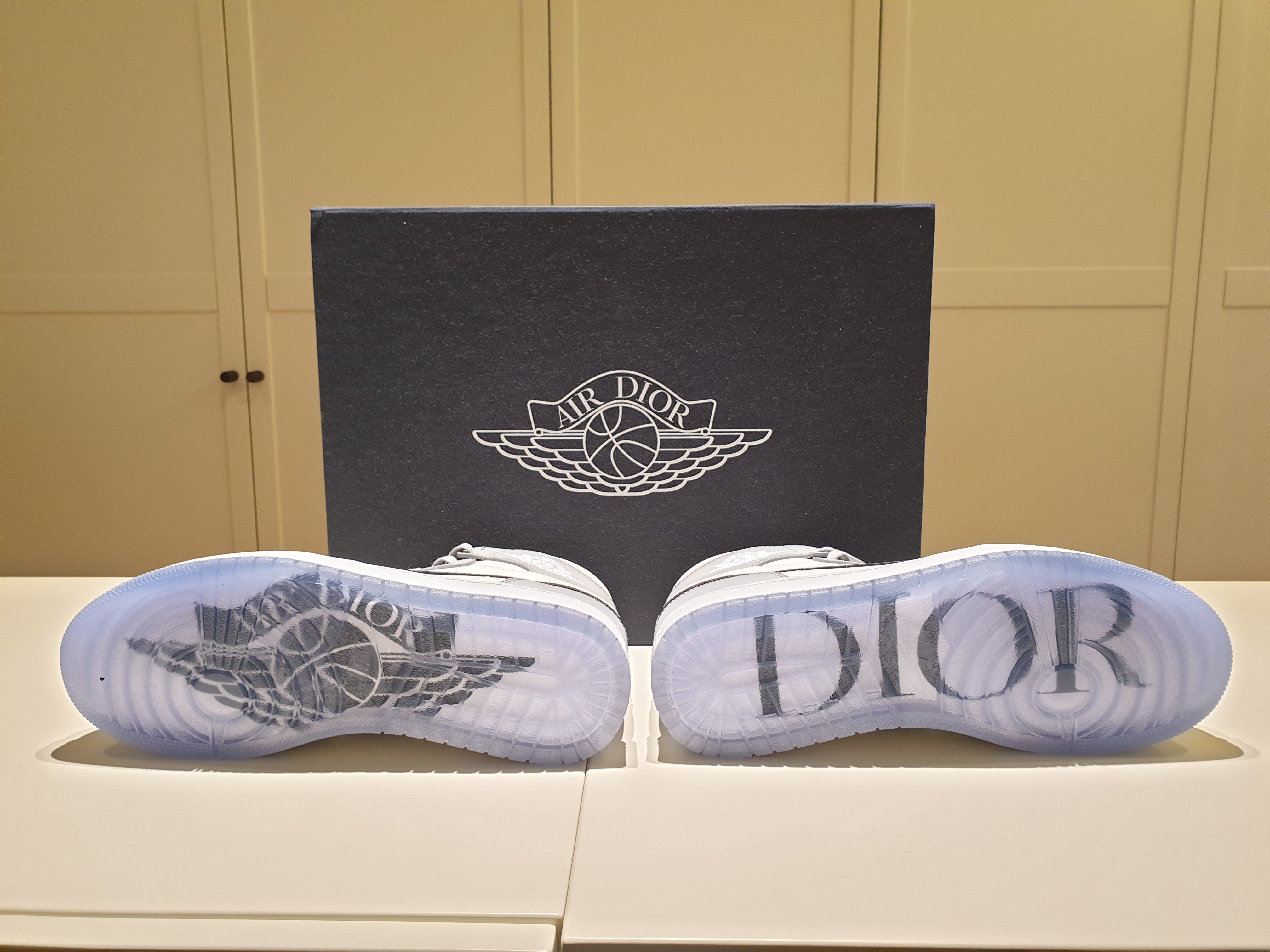 Jordan 1 x Dior High OG 착용 스타일 - 2