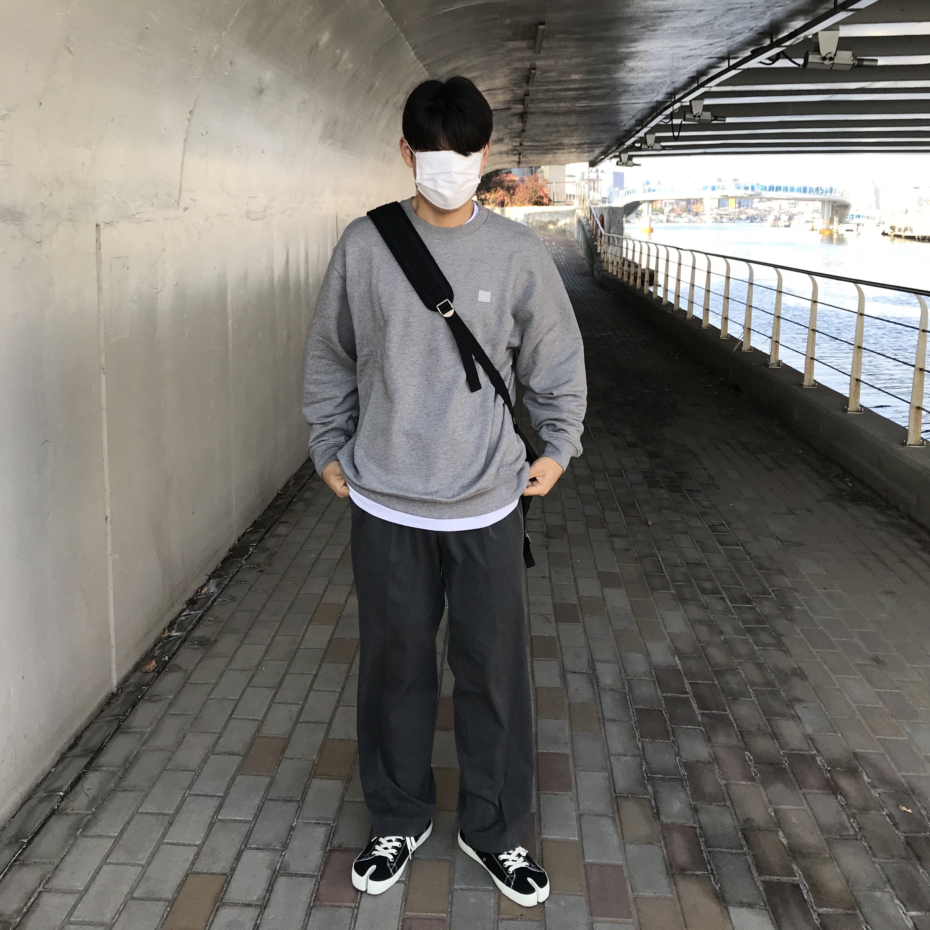 Maison Margiela Tabi Low Black 착용 스타일