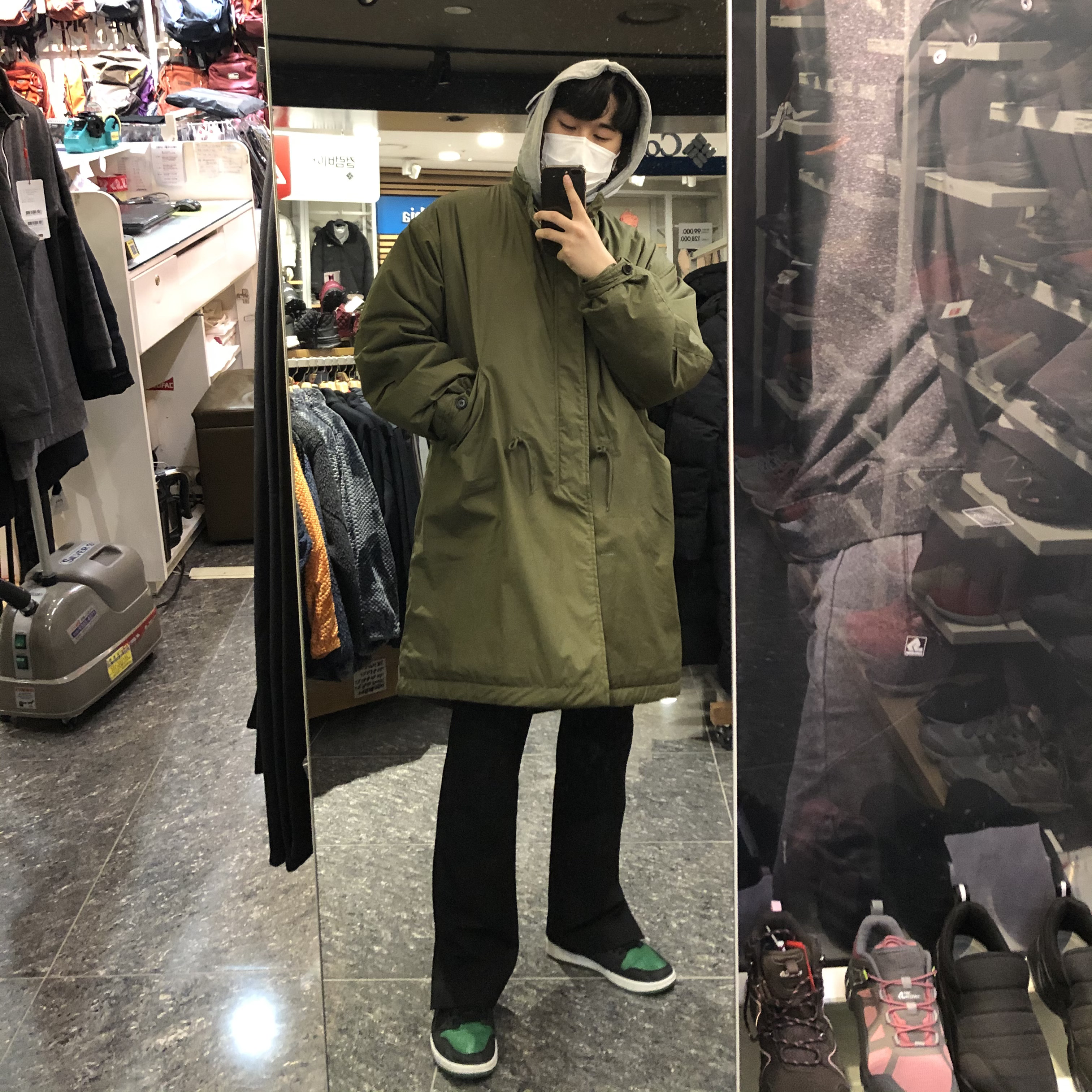 Jordan 1 Retro High OG Pine Green Black 착용 스타일