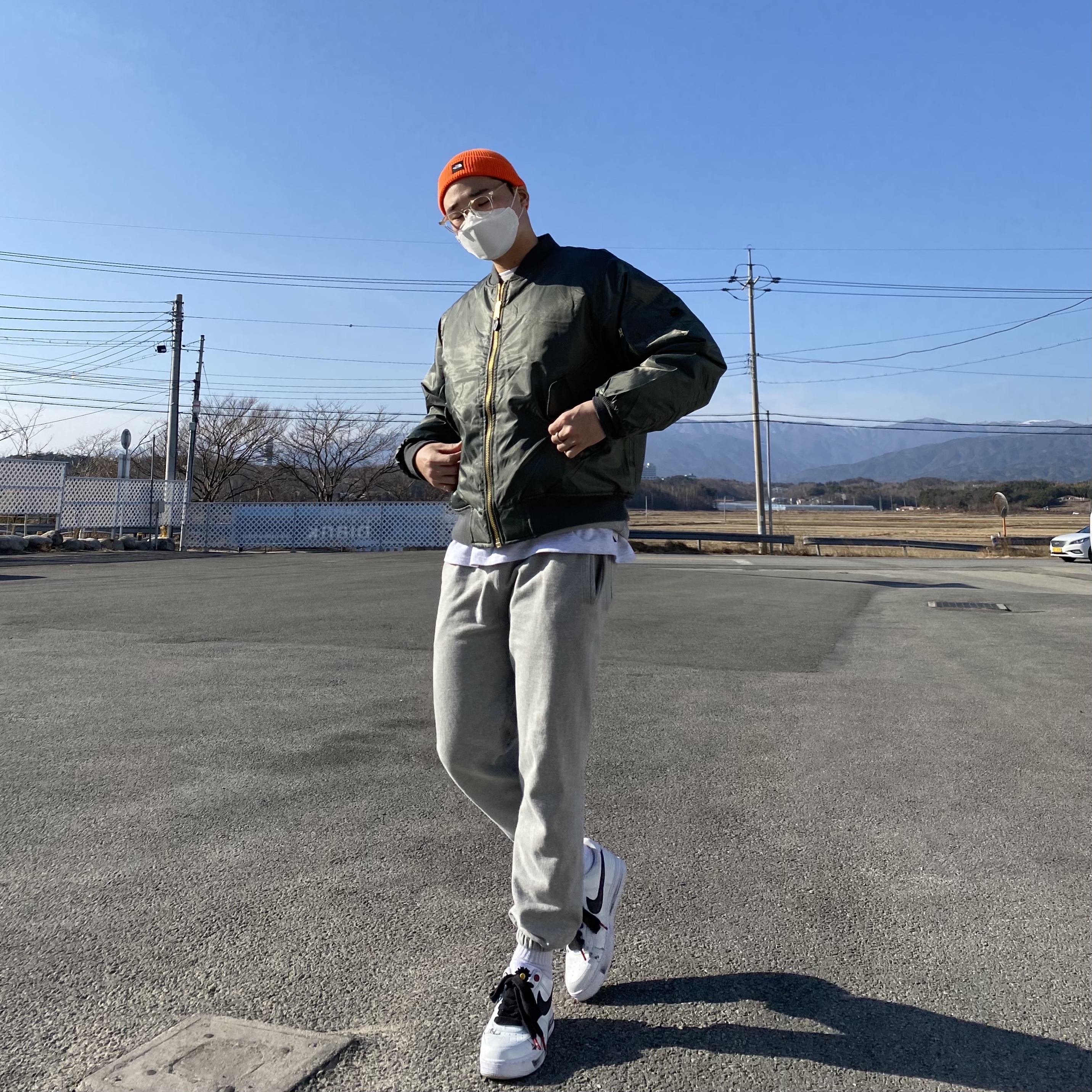 New Balance 992 Made in USA Grey - D Standard, Nike x Peaceminusone Air Force 1 Low Para-Noise 2.0 착용 스타일 - 2
