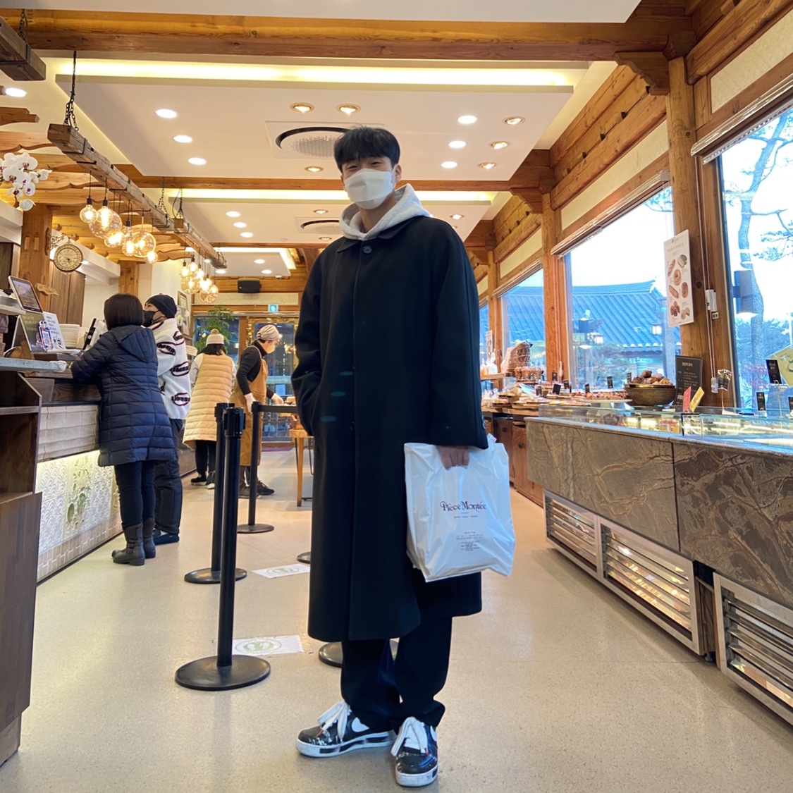 Nike x Peaceminusone Air Force 1 Low Para-Noise 착용 스타일