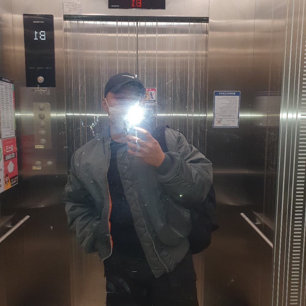KREAM 프로필 이미지
