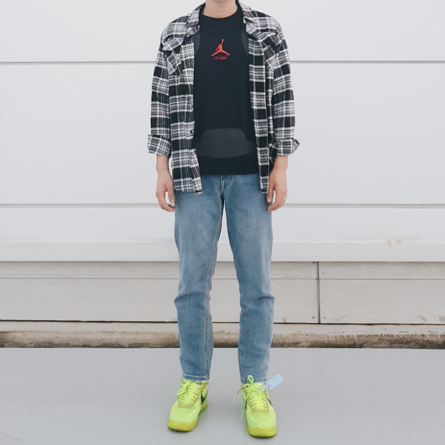 Nike x Off-White Air Force 1 Low Volt 착용 스타일