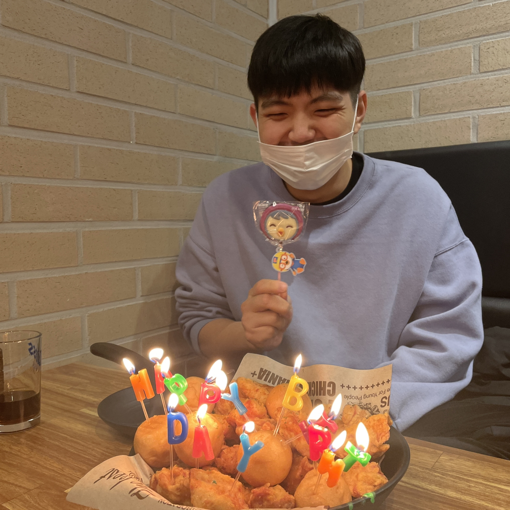 KREAM 프로필 이미지