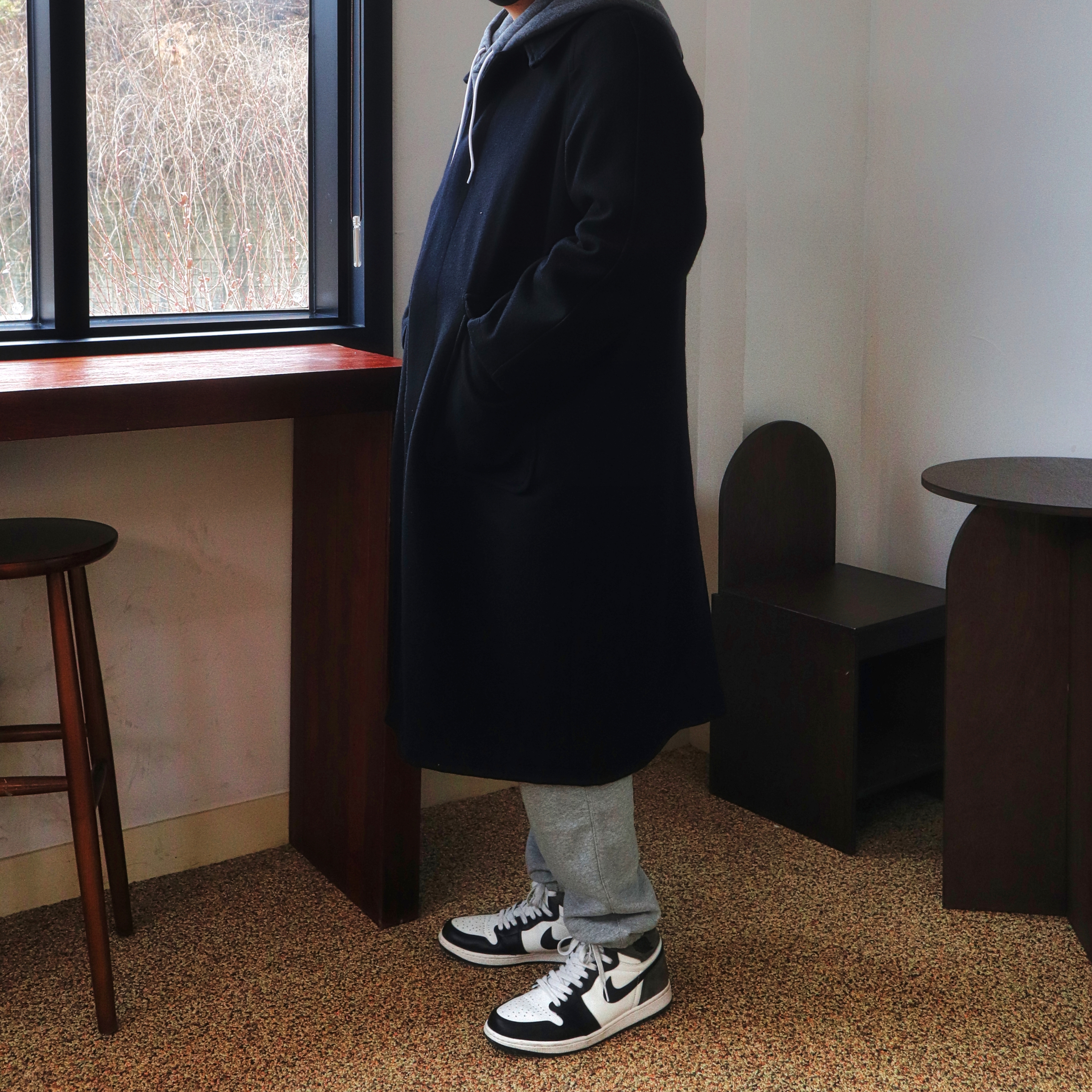 Jordan 1 Retro High OG Black Mocha 착용 스타일