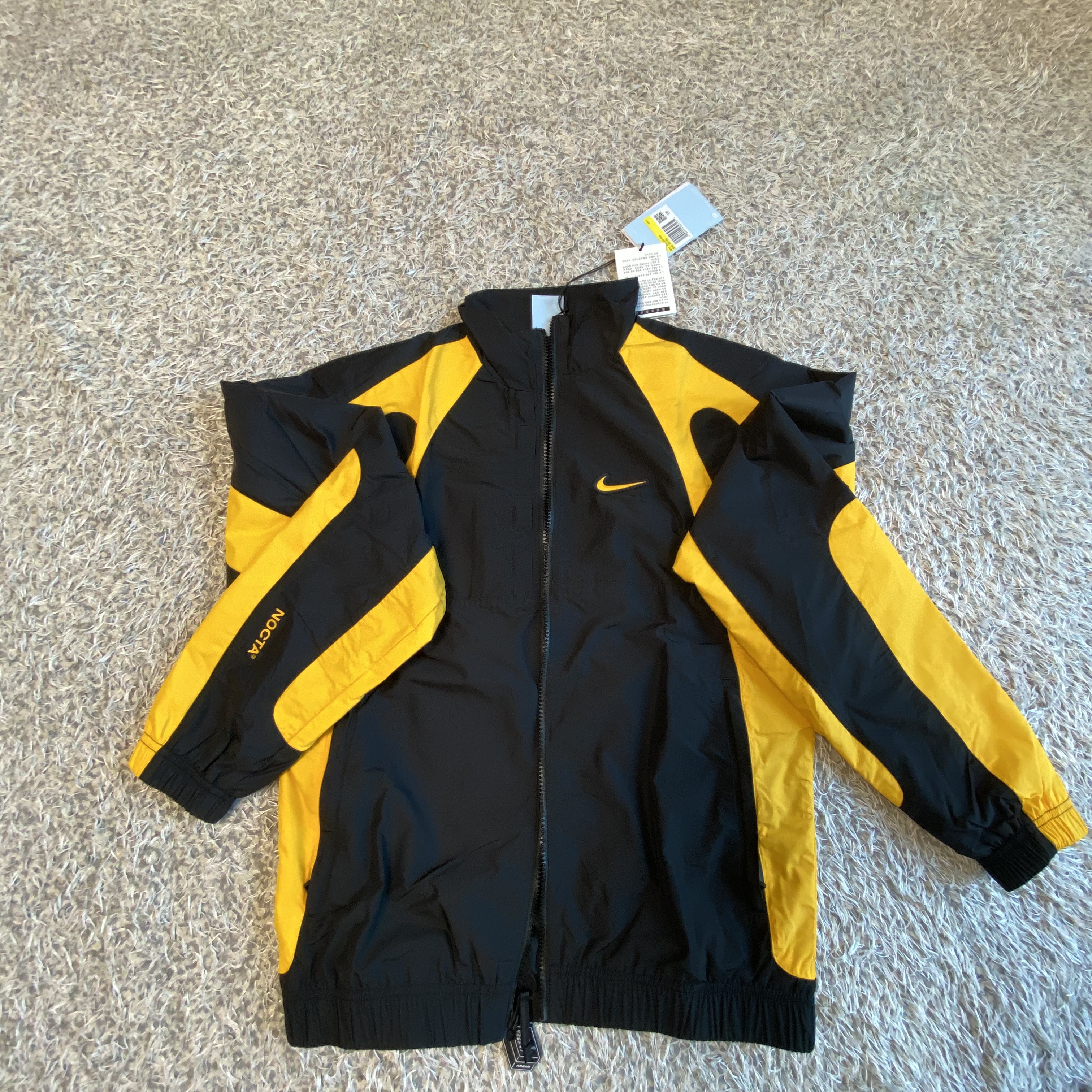 Nike x Drake Nocta Essential Track Jacket - Asia, Nike x Drake Nocta Essential Track Pants Black - Asia 착용 스타일 - 4