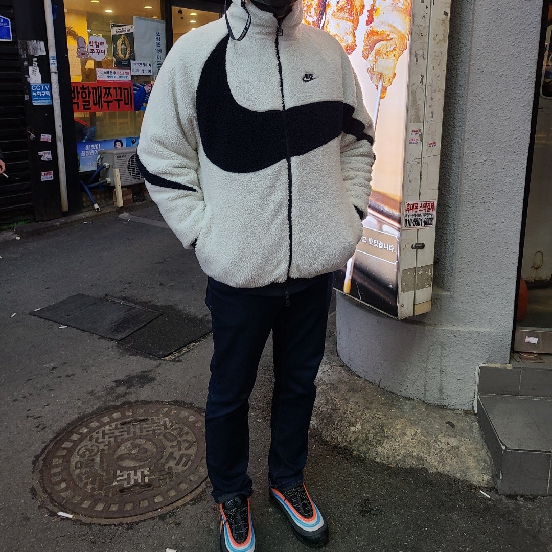 Nike Air Max 97 Neon Seoul, Nike Big Swoosh Full Zip Jacket White Navy 착용 스타일