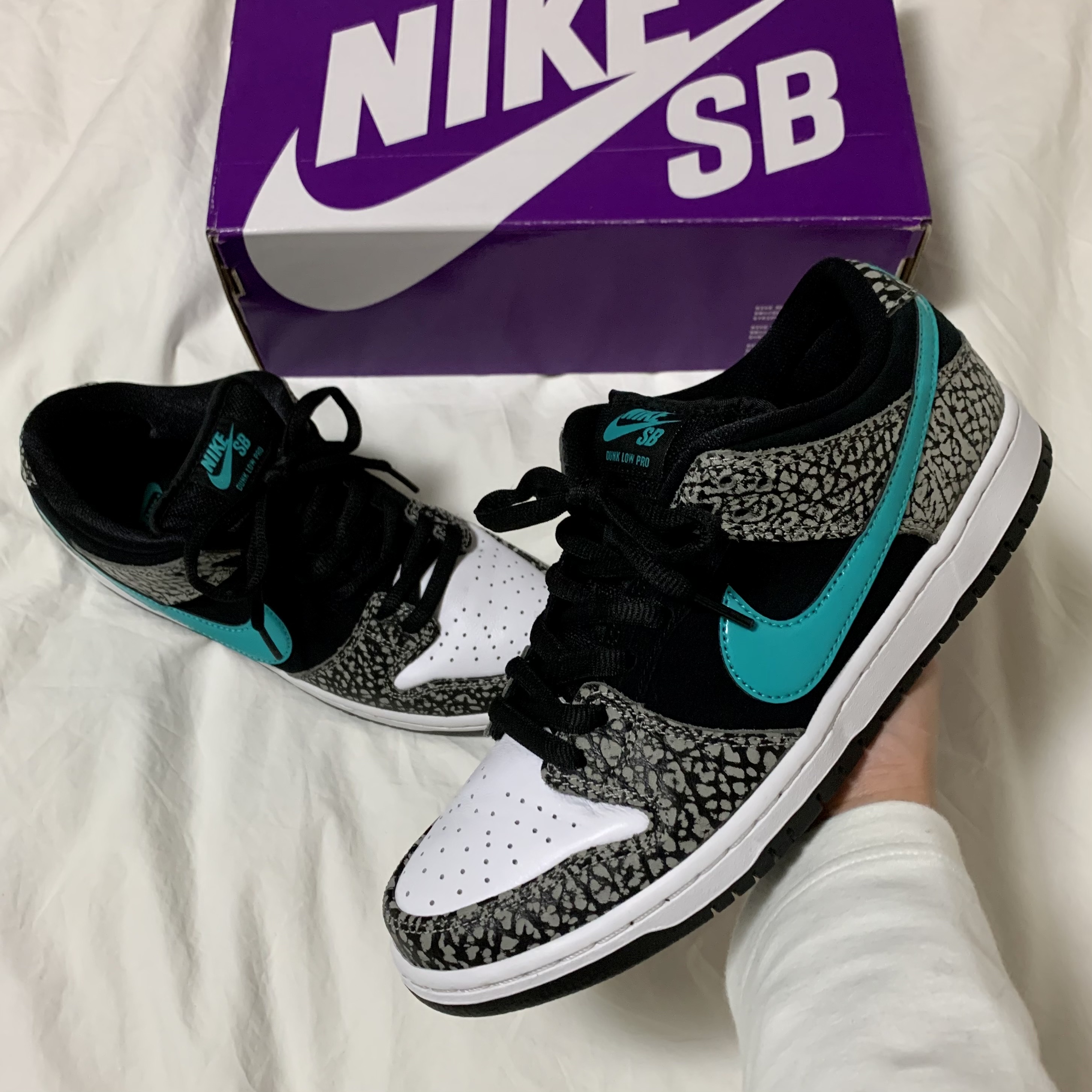 Nike SB Dunk Low Pro Clear Jade 착용 스타일