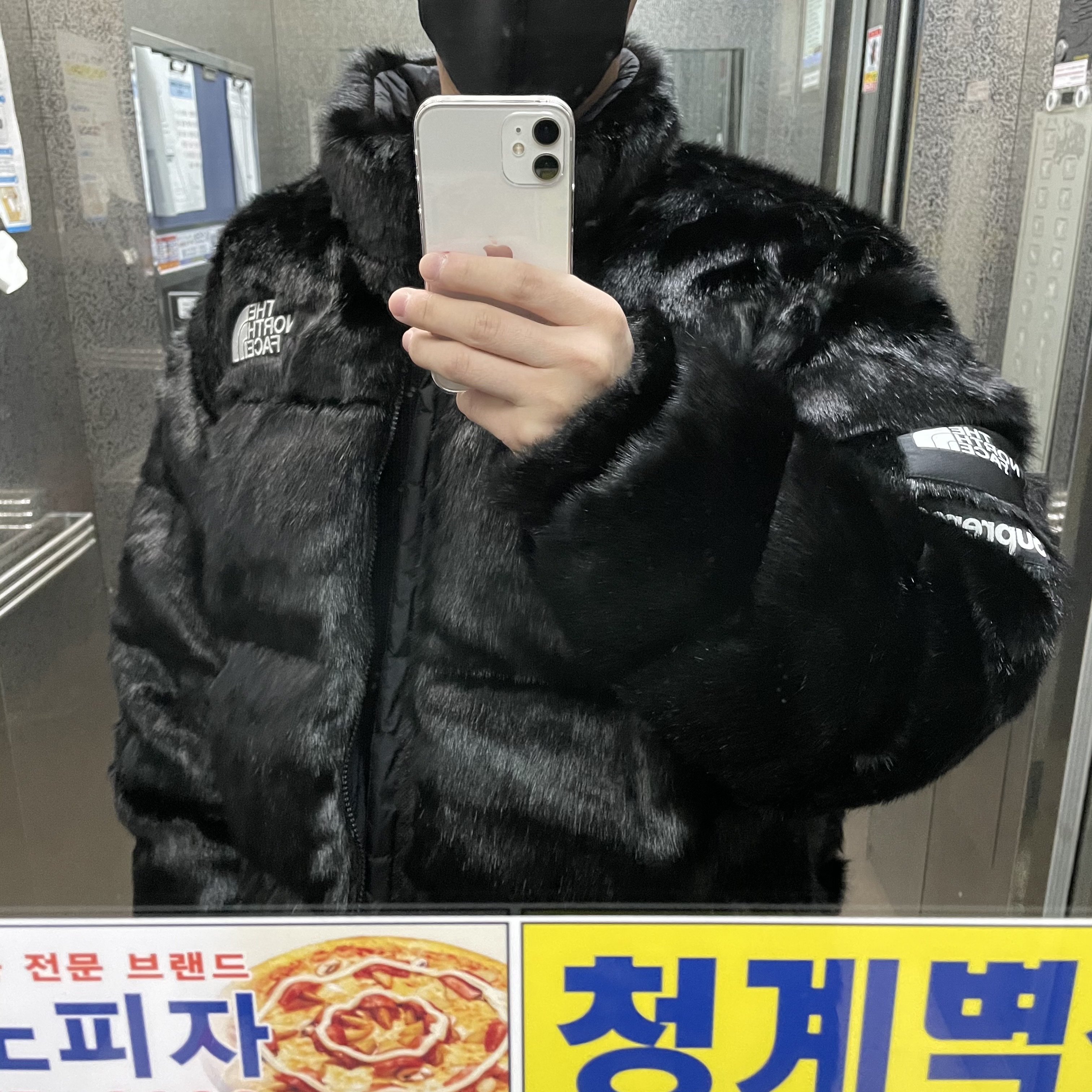 Supreme x The North Face Faux Fur Nuptse Jacket Black - 20FW, Nike x Tom Sachs Mars Yard Shoe 2.0 Space Camp 착용 스타일 - 4
