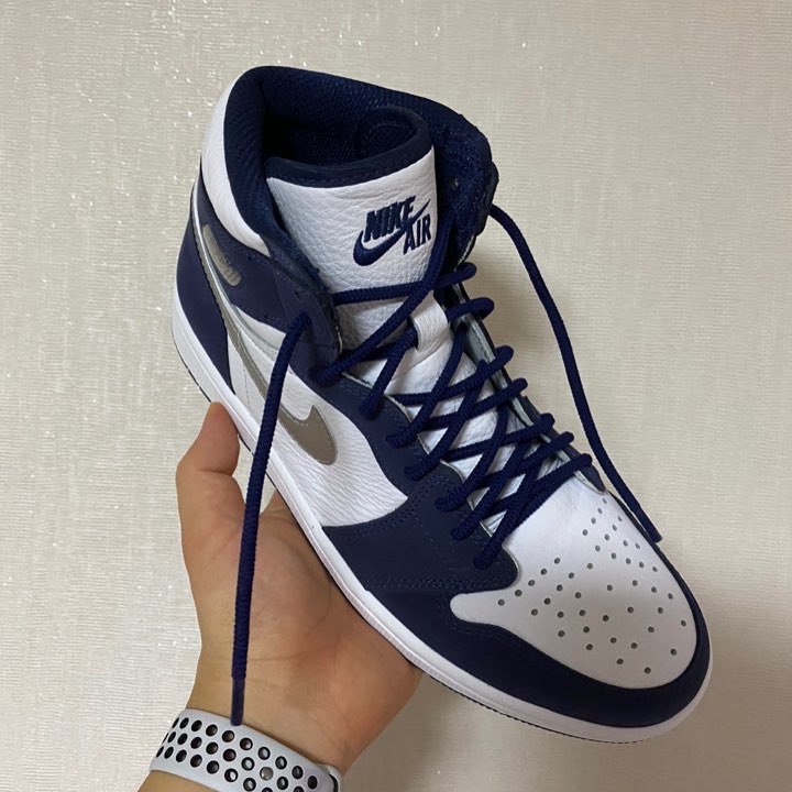 Jordan 1 Retro High OG CO.JP Midnight Navy 착용 스타일 - 2