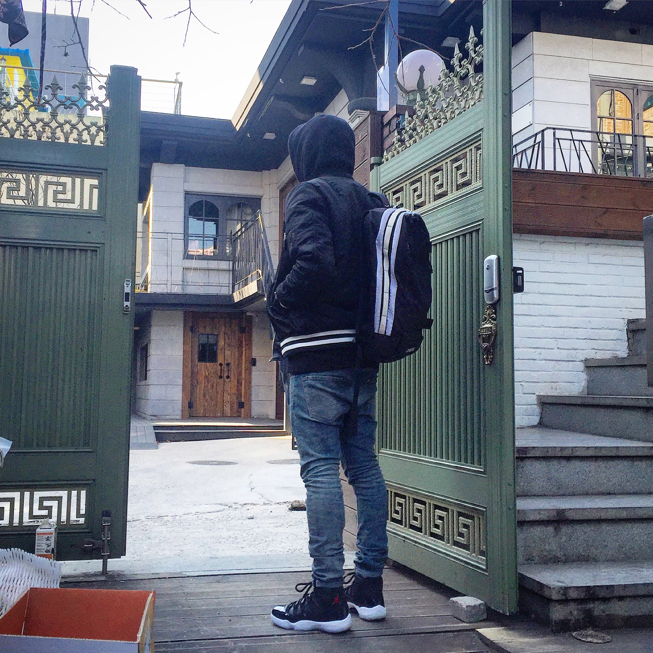 Jordan 11 Retro 72-10 착용 스타일